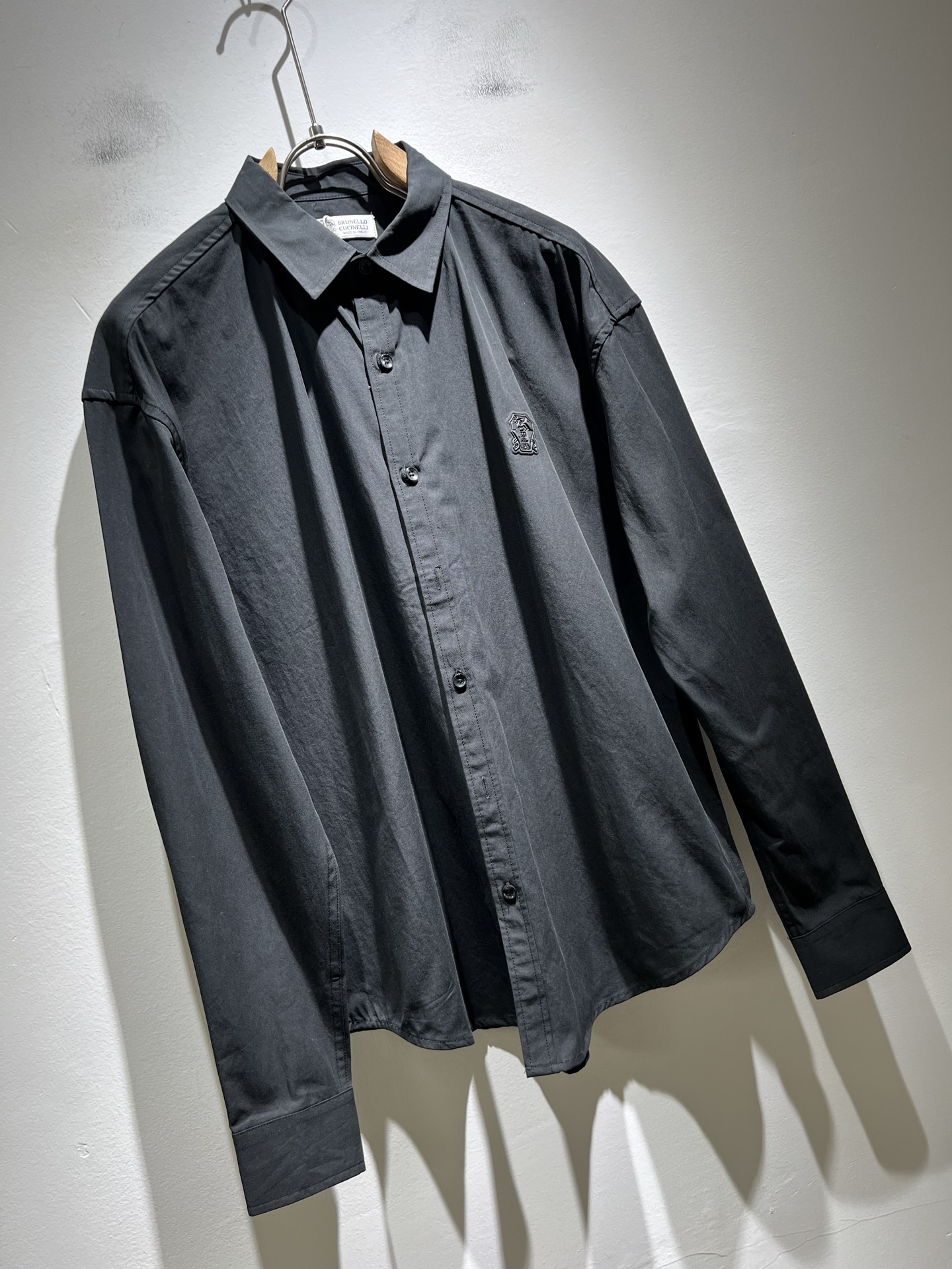  BC-Brunello Cucineli 2025秋冬新款男士长袖衬衣，众多明星都爱穿的时尚百搭单品！