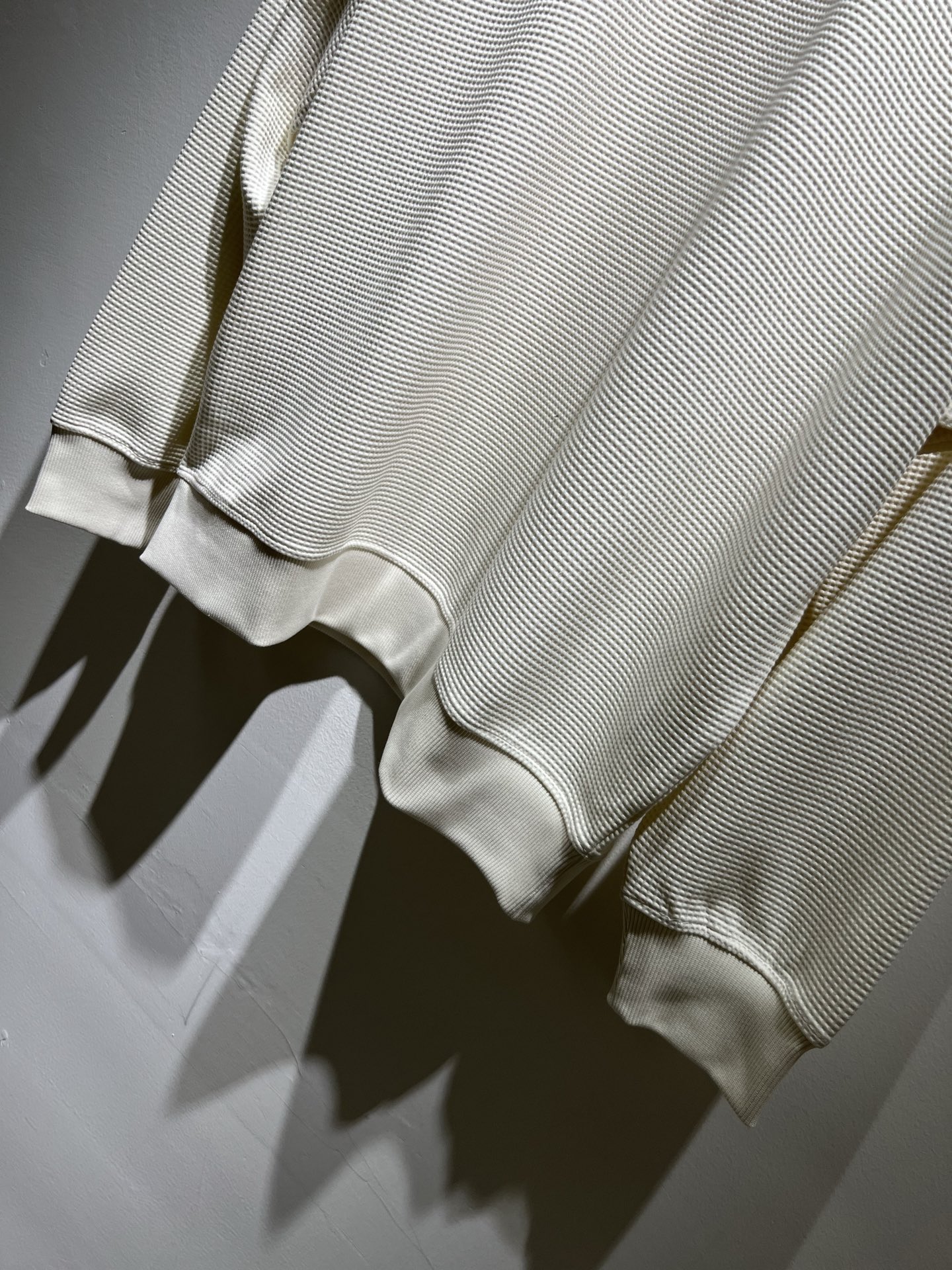  Ermenegildo Zeg*a杰*亚 2025秋冬新款男士休闲卫衣，压轴的渠道货出现了！！柜台同步