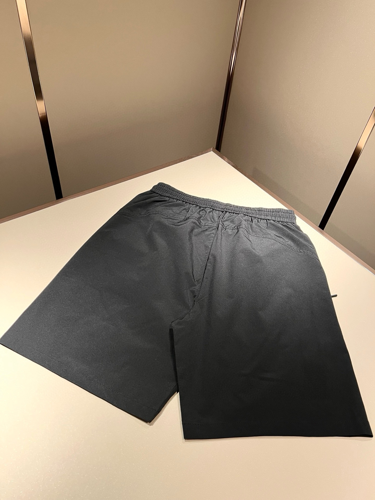  ARCTER*X始*祖鸟 2025春夏新款休闲运动风格休闲短裤裤，户外品牌可能大家第一想到的就是加拿大