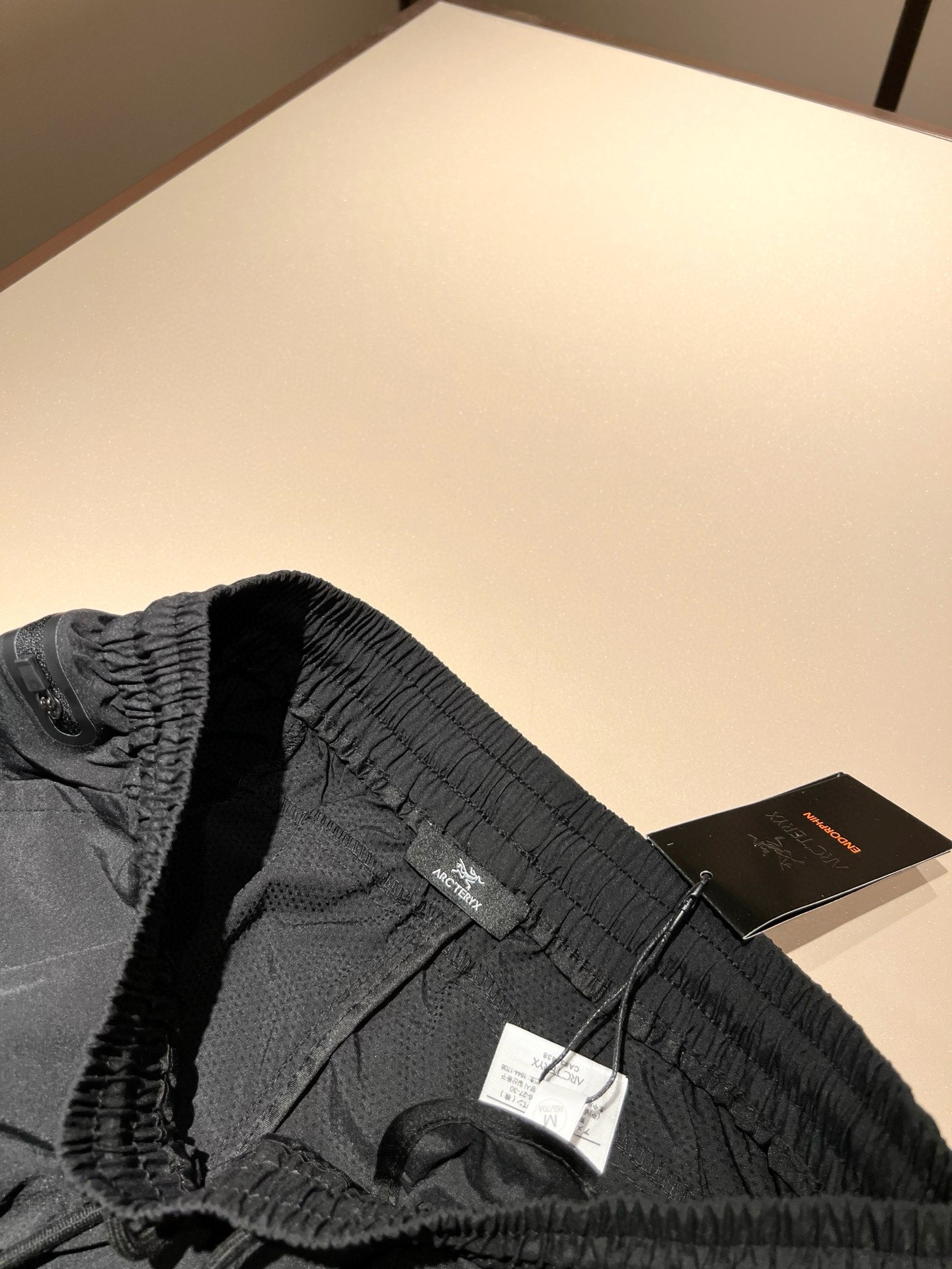  ARCTER*X始*祖鸟 2025春夏新款休闲运动风格休闲短裤裤，户外品牌可能大家第一想到的就是加拿大