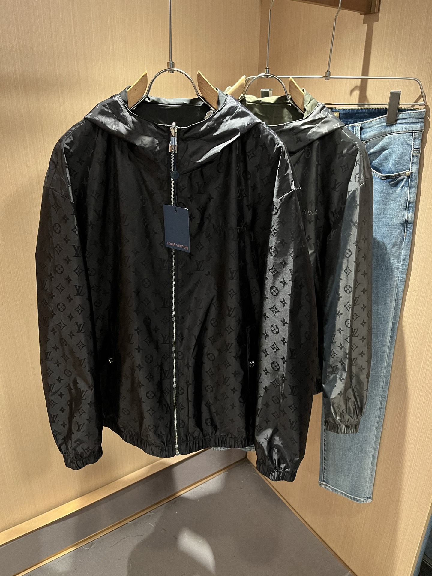  Louis Vuit*on 路易*登 2025秋冬新款轻奢双面穿Monogram立体暗纹工艺男女同款👫