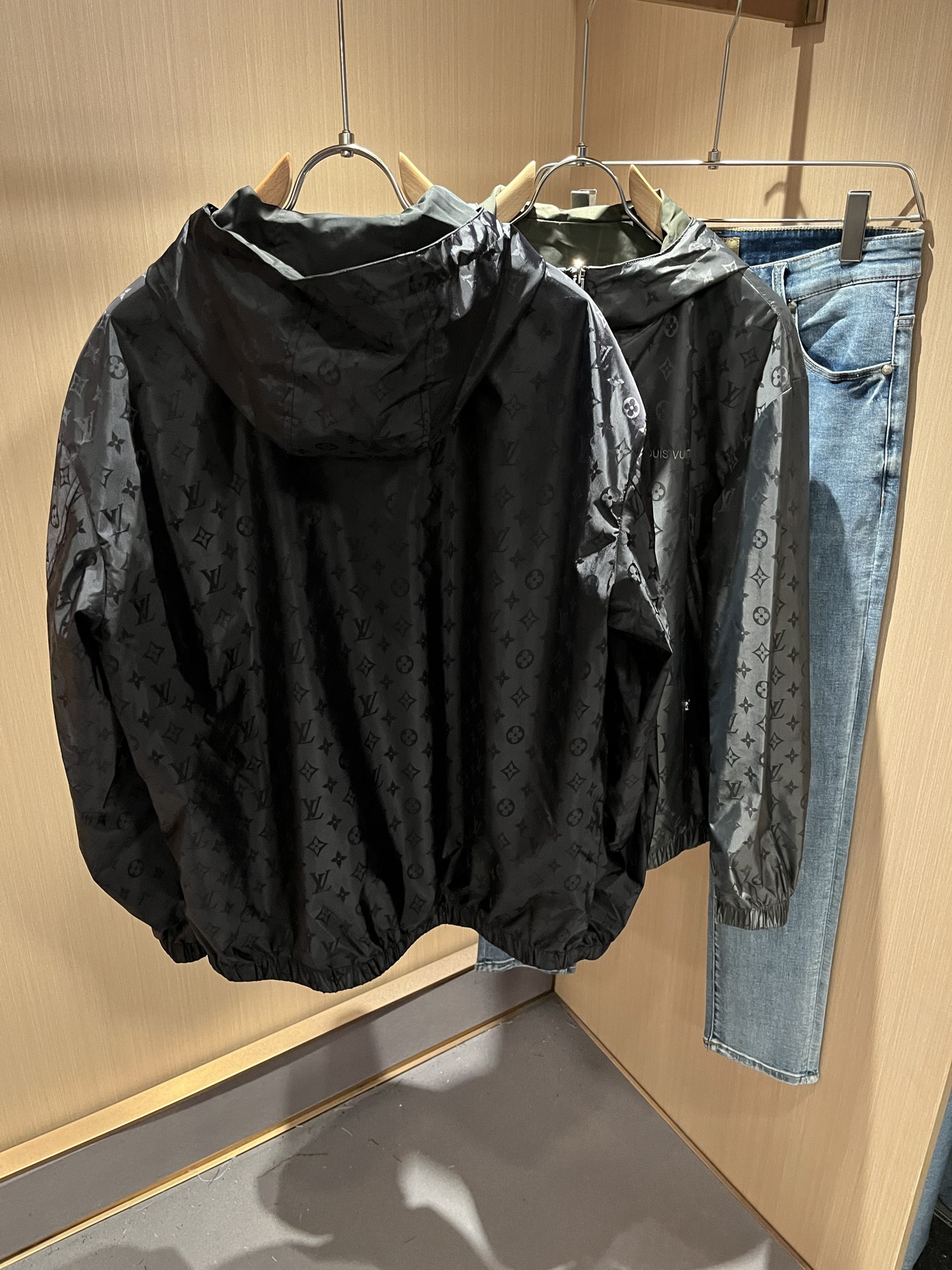  Louis Vuit*on 路易*登 2025秋冬新款轻奢双面穿Monogram立体暗纹工艺男女同款👫