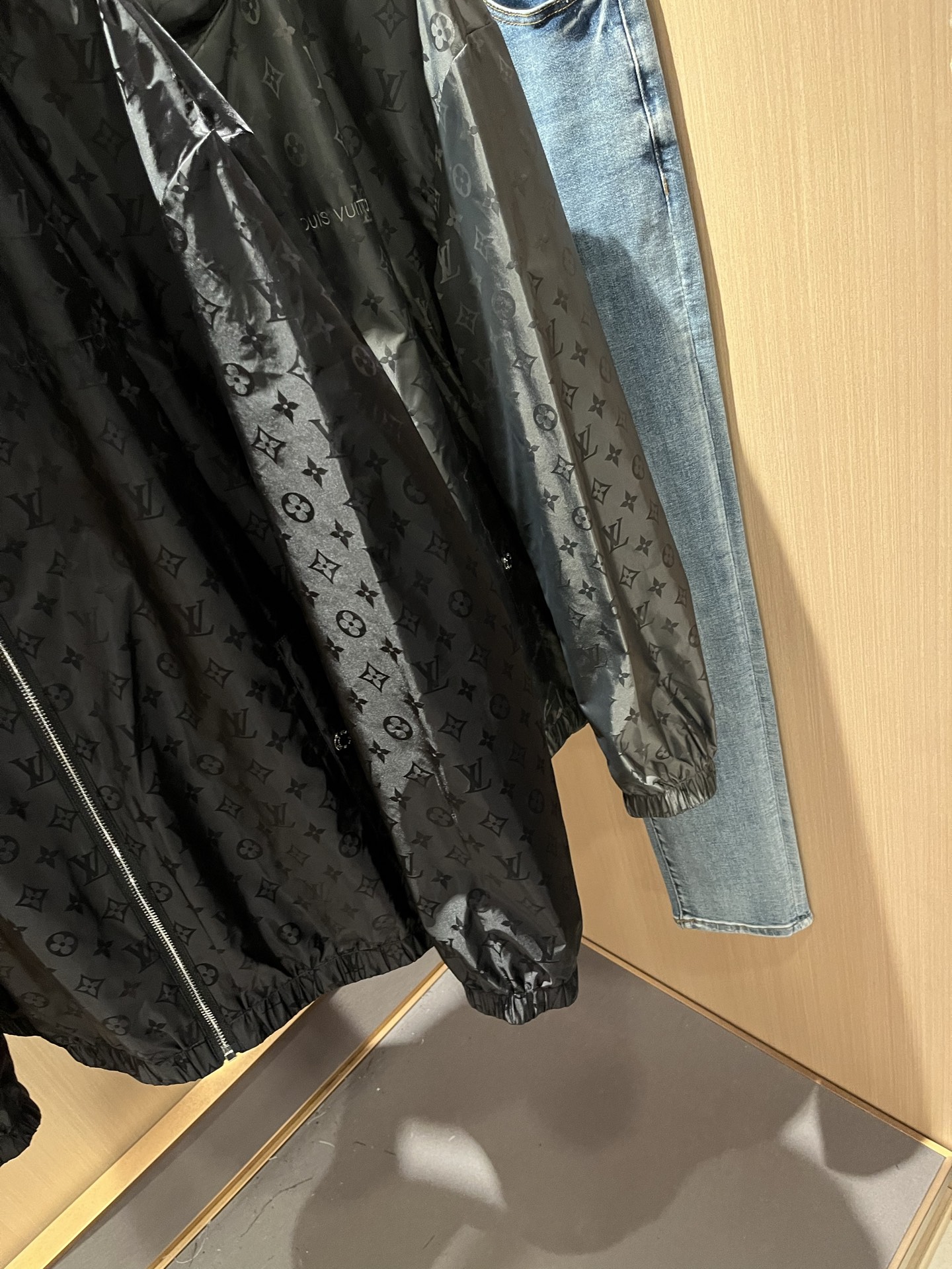  Louis Vuit*on 路易*登 2025秋冬新款轻奢双面穿Monogram立体暗纹工艺男女同款👫