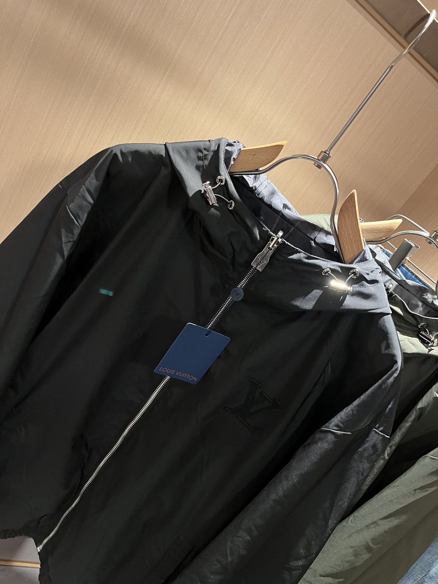  Louis Vuit*on 路易*登 2025秋冬新款轻奢双面穿Monogram立体暗纹工艺男女同款👫