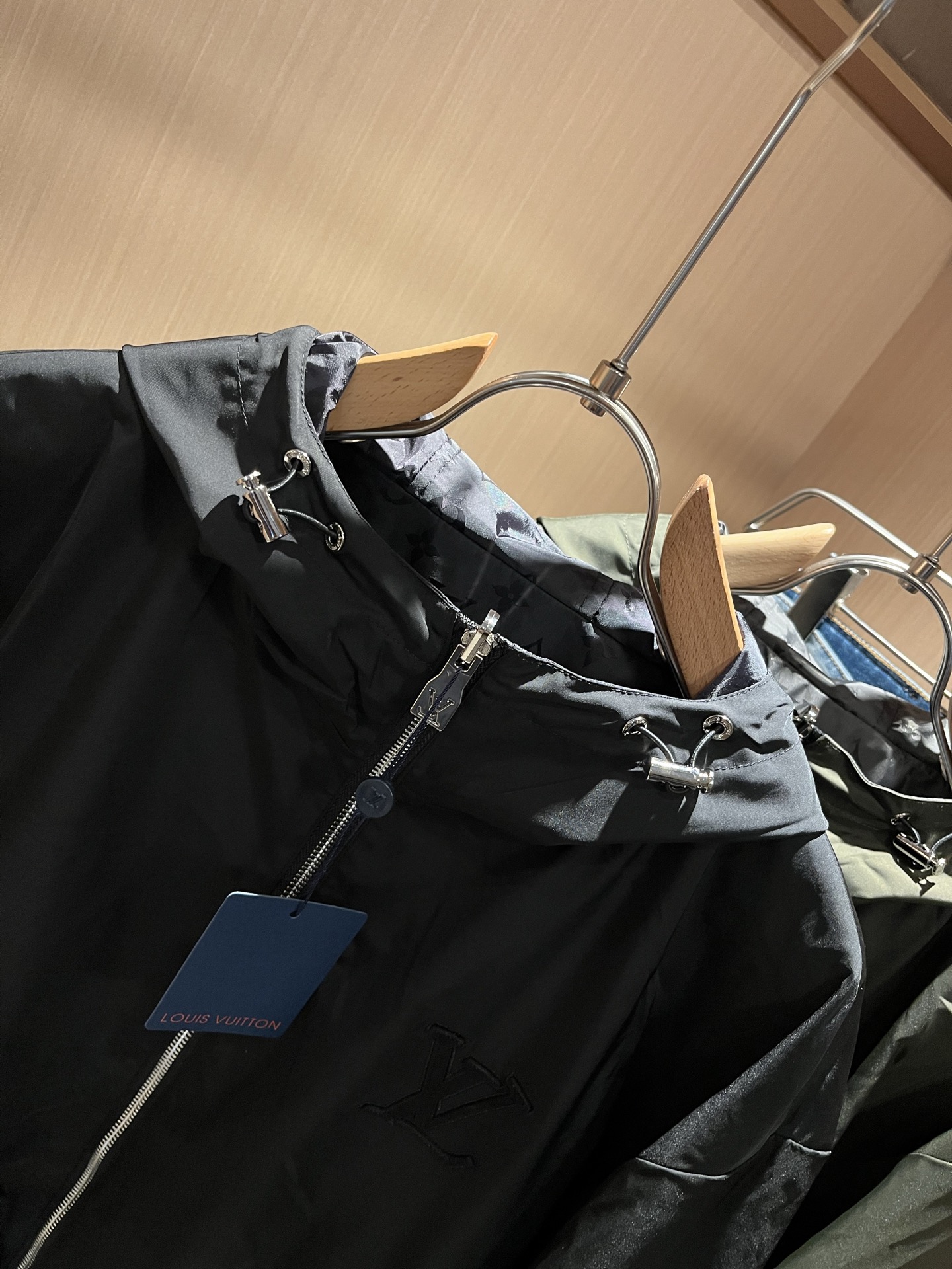  Louis Vuit*on 路易*登 2025秋冬新款轻奢双面穿Monogram立体暗纹工艺男女同款👫