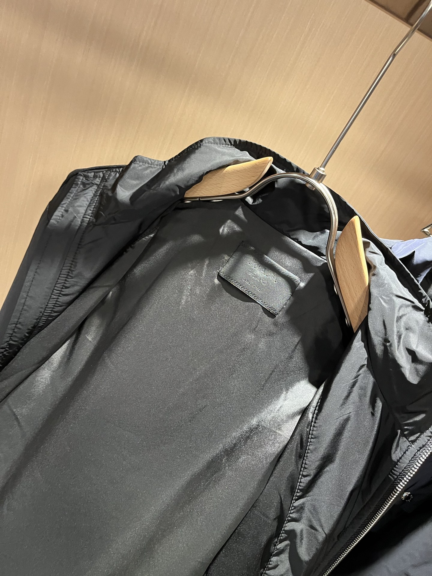 PRAD*A普*达2025秋冬休闲夹克外套，最新时尚休闲拉链夹克，时尚夹克外套!贸易公司渠道稀出，同步官