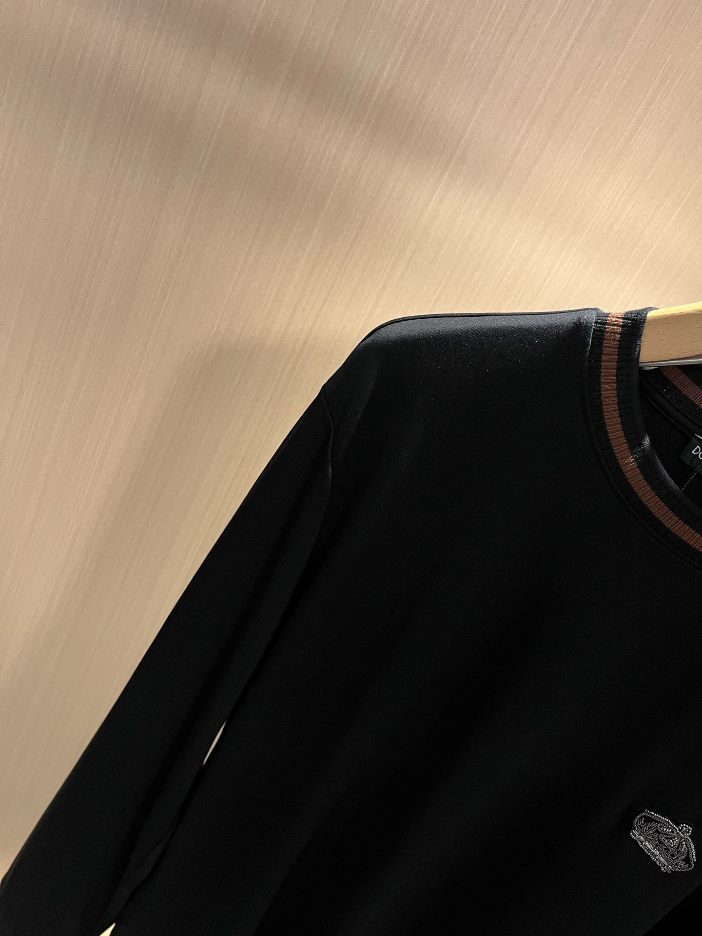  Dolce&Gabba*a 杜嘉*纳2025秋冬新款男女同款👫打底长袖T恤，专柜同步发售！定制专属纯棉