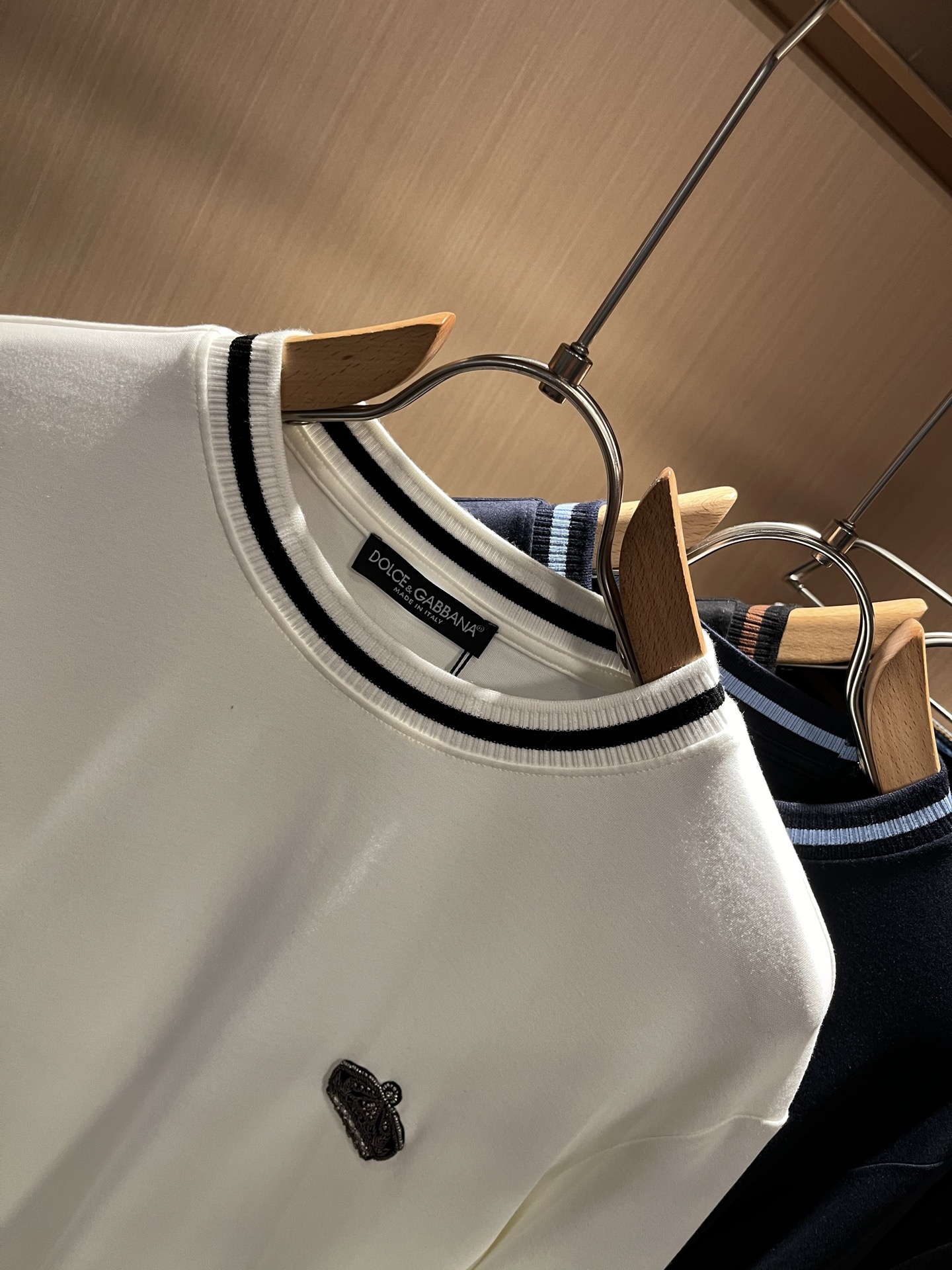  Dolce&Gabba*a 杜嘉*纳2025秋冬新款男女同款👫打底长袖T恤，专柜同步发售！定制专属纯棉