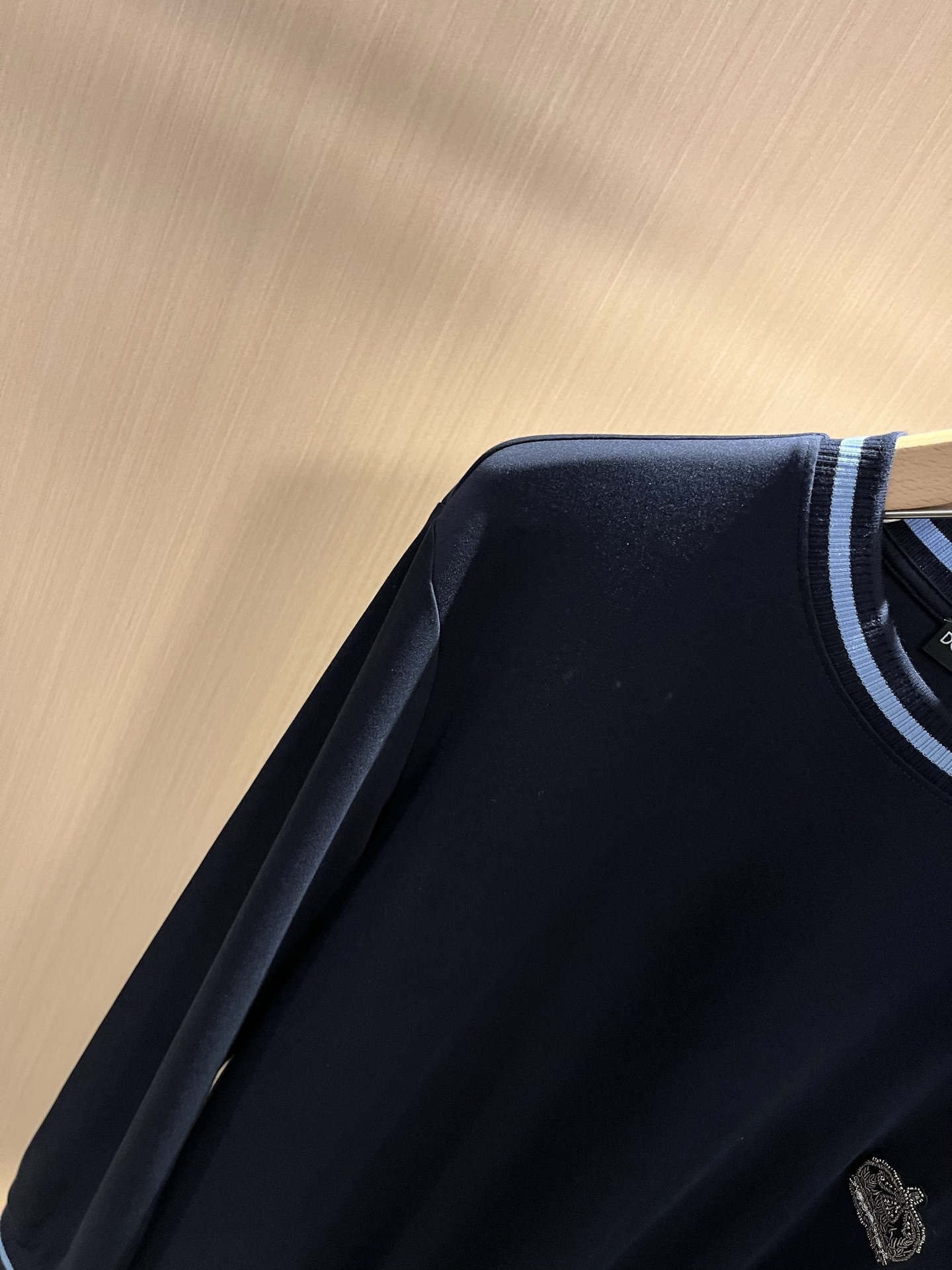  Dolce&Gabba*a 杜嘉*纳2025秋冬新款男女同款👫打底长袖T恤，专柜同步发售！定制专属纯棉