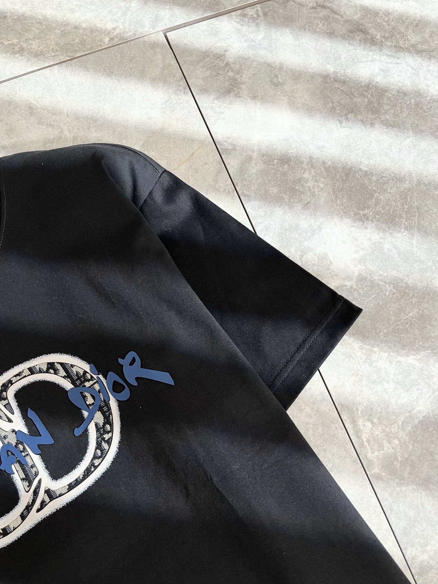  Dio*迪家 2025春夏新款男女同款👫短袖T恤，专柜同步发售！定制专属260克纯棉面料，定制原版工艺