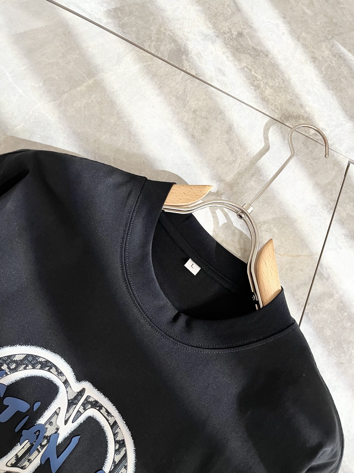  Dio*迪家 2025春夏新款男女同款👫短袖T恤，专柜同步发售！定制专属260克纯棉面料，定制原版工艺