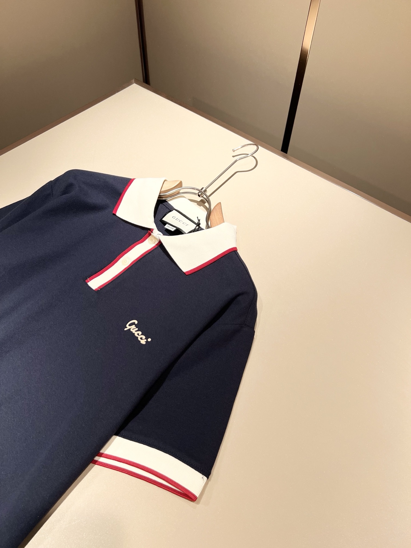 GUC*I 古家2025春夏新款短袖Polo衫，贸易公司渠道稀出，同步官网发售！G家春夏系列情侣上线，胸