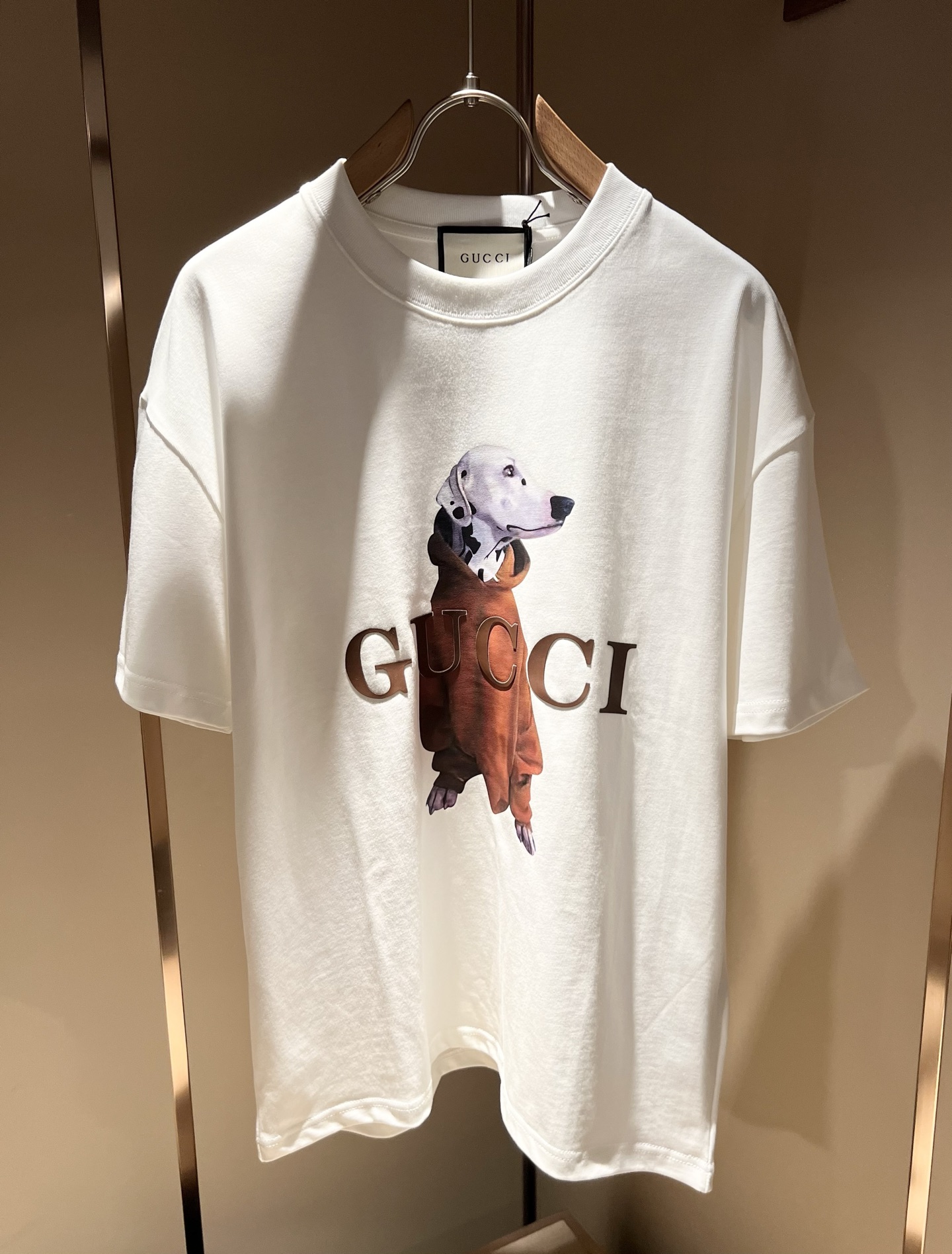    Gucc*古家 2025春夏新款男女同情侣款👫休闲宽松棉质圆领短袖T恤衫！贸易公司渠道稀出，同步官