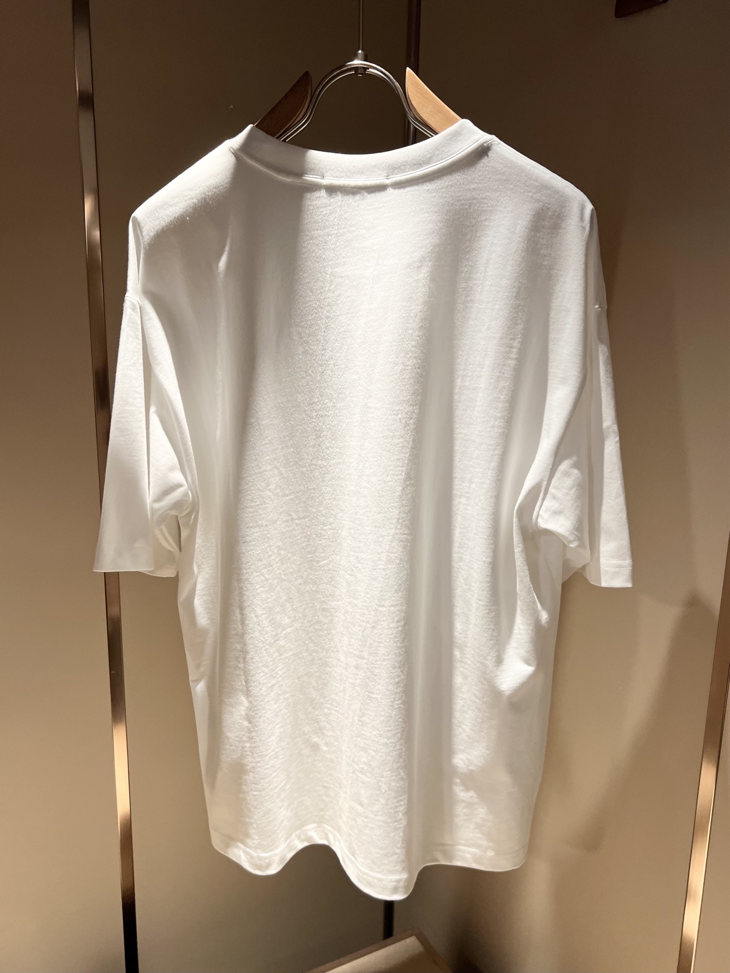  Mosch*ino莫斯*诺2025 春夏新款男女同款👫短袖T恤，！！超多明星网红喜爱，宽松版型，男女同