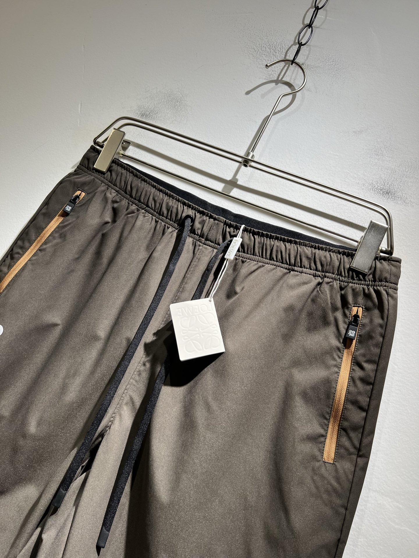  LO*WE/罗*威2025秋冬新品男士时装款高端休闲短裤，香港洋行渠道货，日本原厂出品，纯血统品质，完