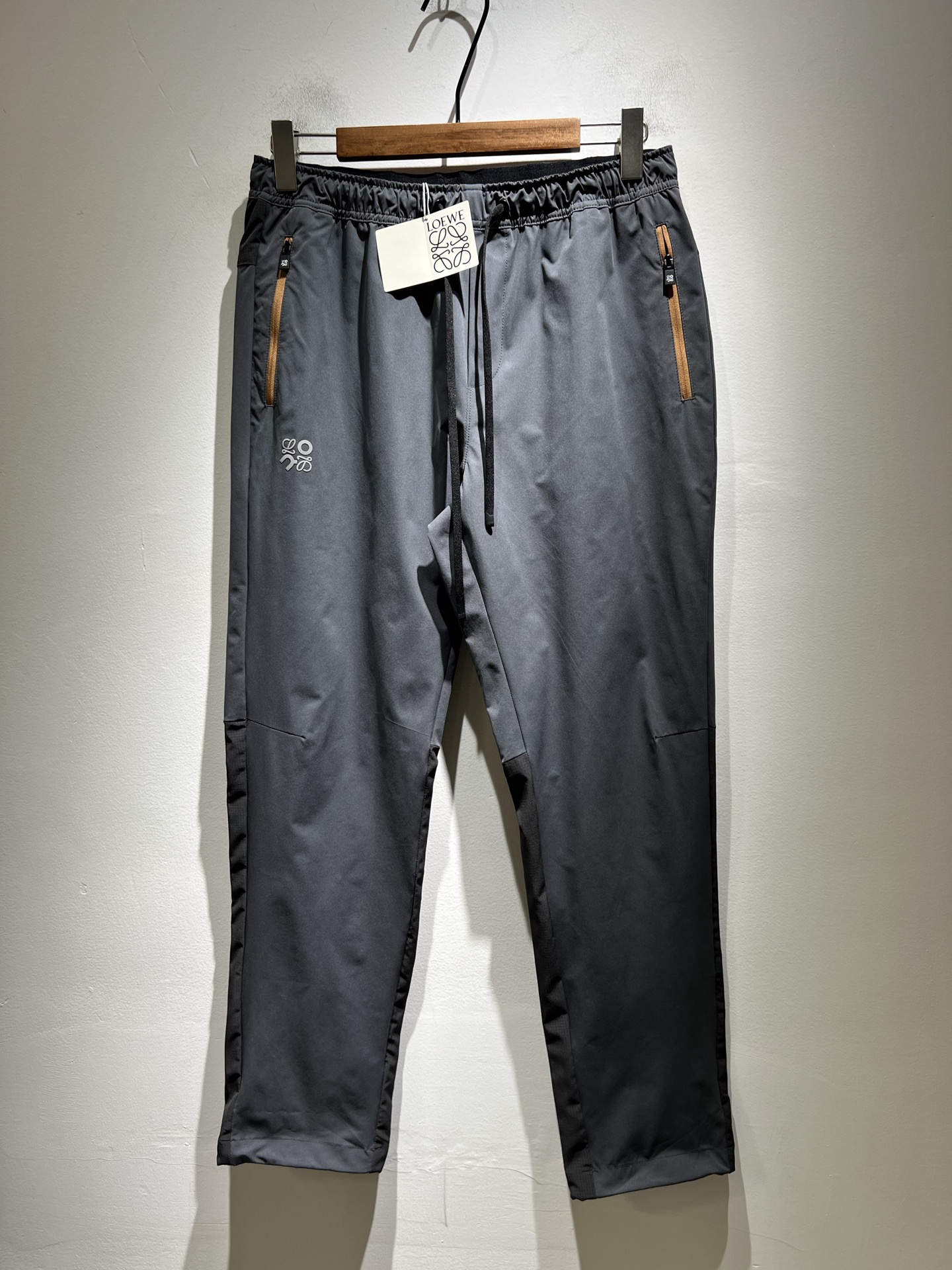  LO*WE/罗*威2025秋冬新品男士时装款高端休闲裤，香港洋行渠道货，日本原厂出品，纯血统品质，完美