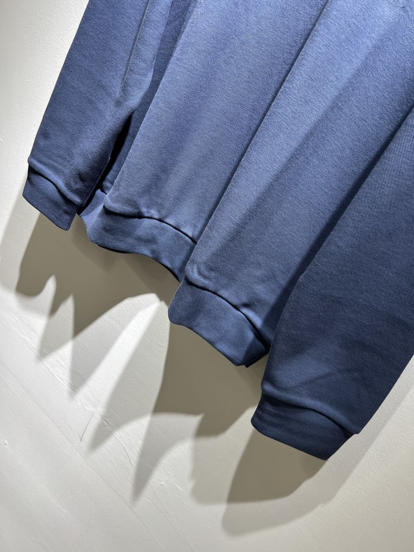  dunhill 喜登路2025秋冬新品男士休闲长袖Polo衫，外贸公司订单！经典的专有织物之一！ 胸前