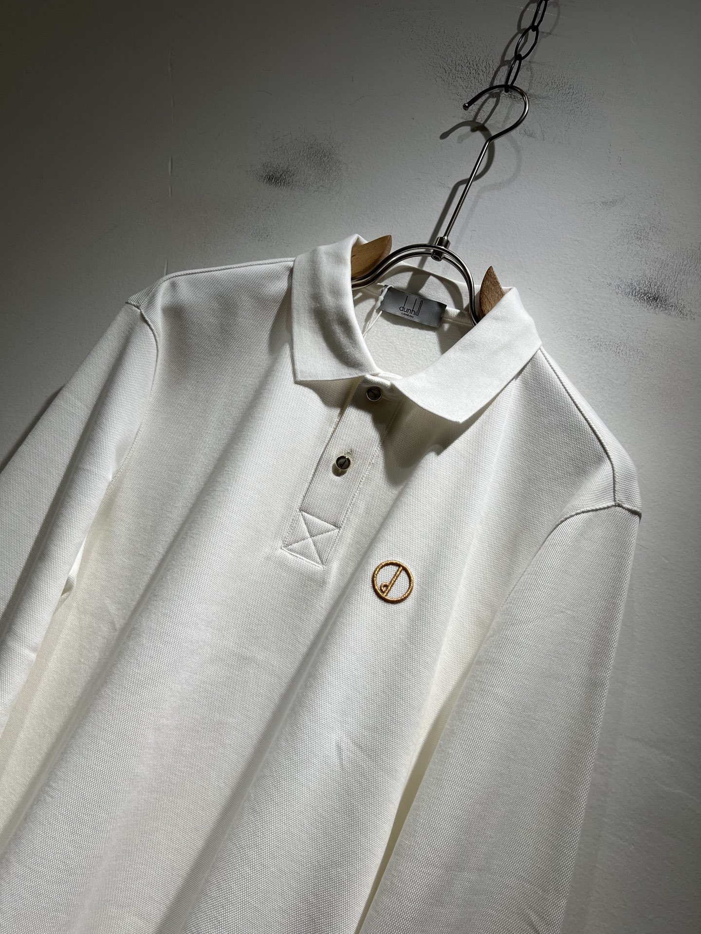 dunhill 喜登路2025秋冬新品男士休闲长袖Polo衫，外贸公司订单！经典的专有织物之一！ 胸前