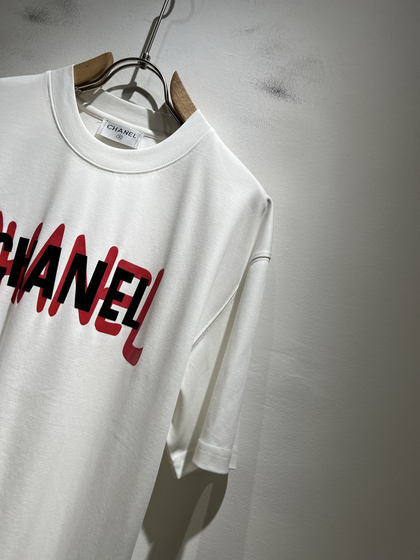 CELIN*瑟琳 2025春夏新款时尚休闲圆领短袖T恤，经典男女同款情侣👫短袖T恤衫！贸易公司渠道稀出，