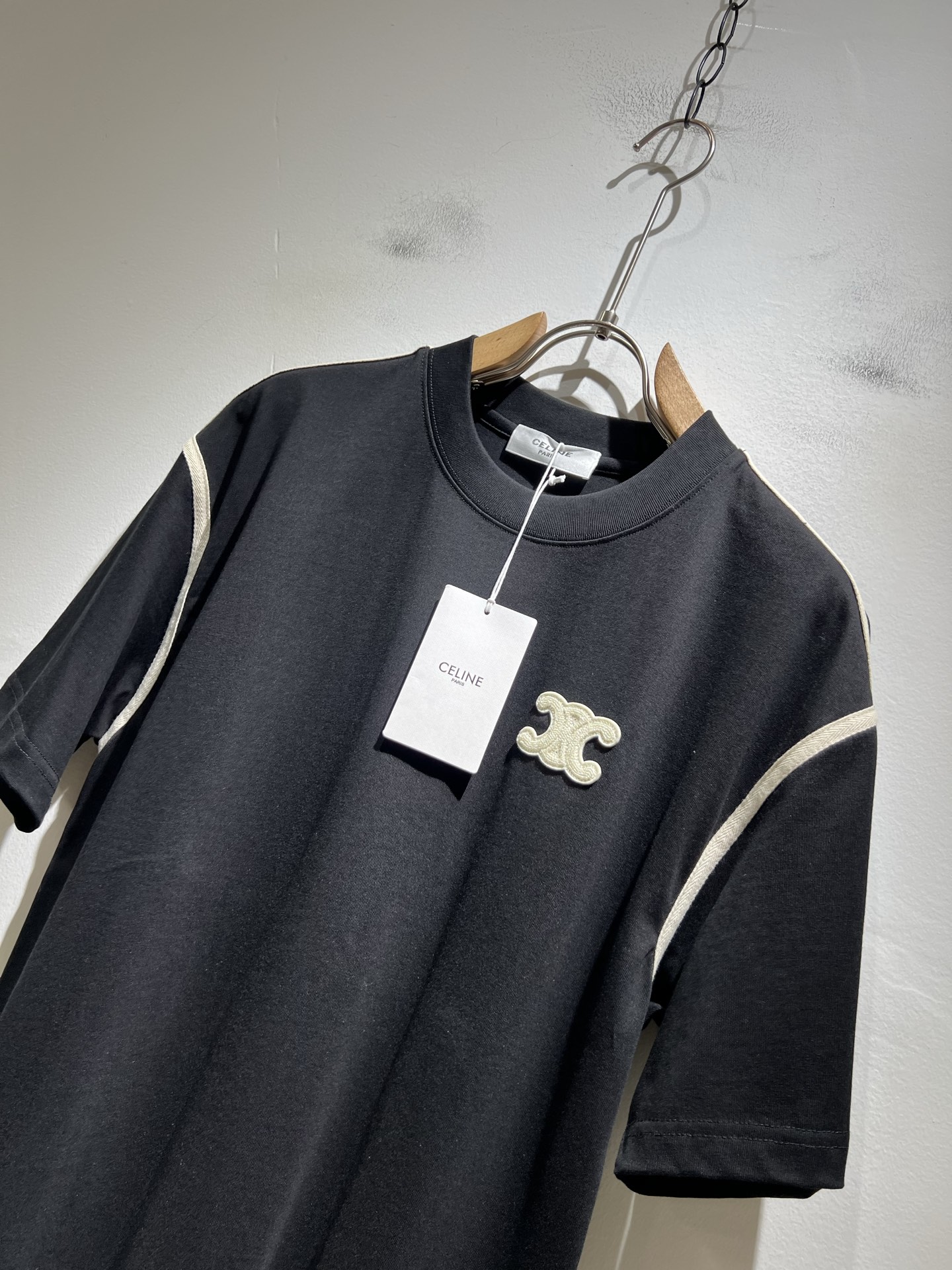  CELIN*瑟琳 2025春夏新款时尚休闲圆领短袖T恤，经典男女同款情侣👫短袖T恤衫！贸易公司渠道稀出