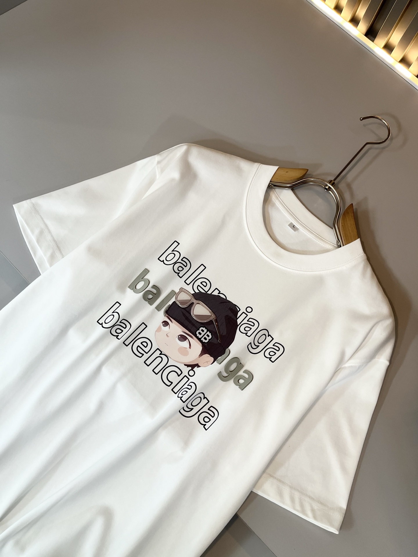 BALENCI*GA巴黎*家 2025春夏新款男女同款👫短袖T恤！走秀图案印花时尚休闲短袖T恤衫！设计l