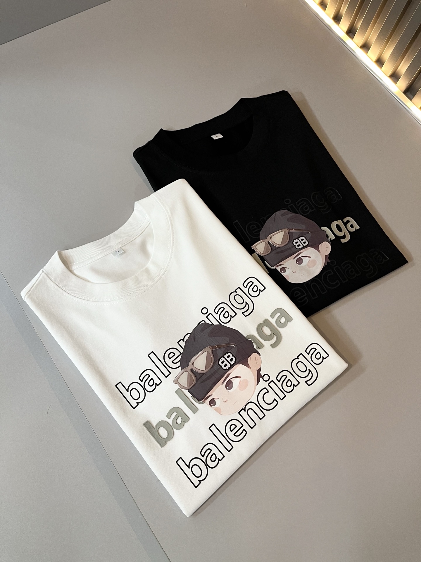 BALENCI*GA巴黎*家 2025春夏新款男女同款👫短袖T恤！走秀图案印花时尚休闲短袖T恤衫！设计l