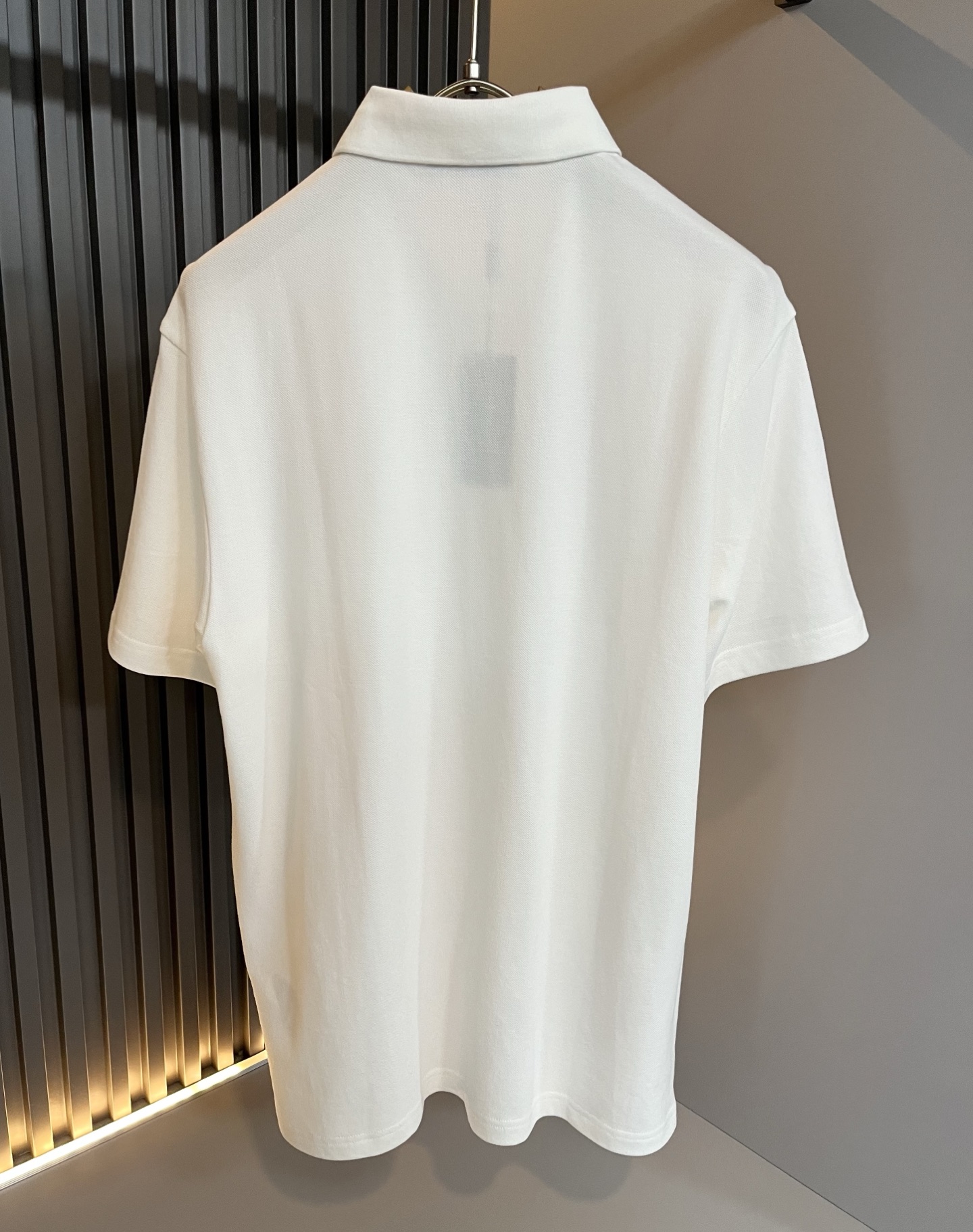 Prad*普*达 2025春夏季新款经典元素短袖Polo衫，经典大方的款式，可以穿十年都还是流行的那种，