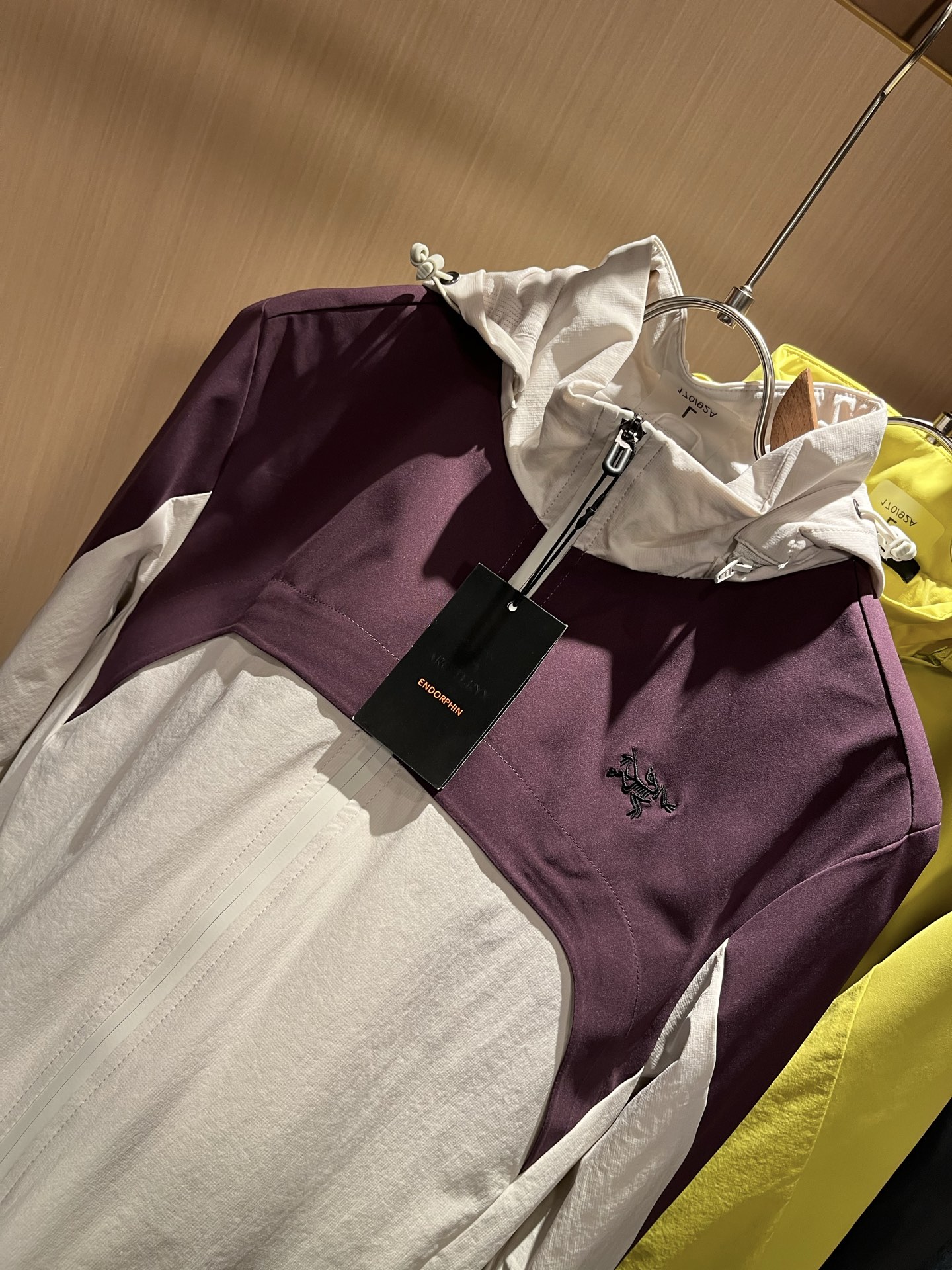 ARCTER*X始*祖鸟 2025秋冬新款男女同款👫夹克外套，户外品牌可能大家第一想到的就是加拿大鹅、始