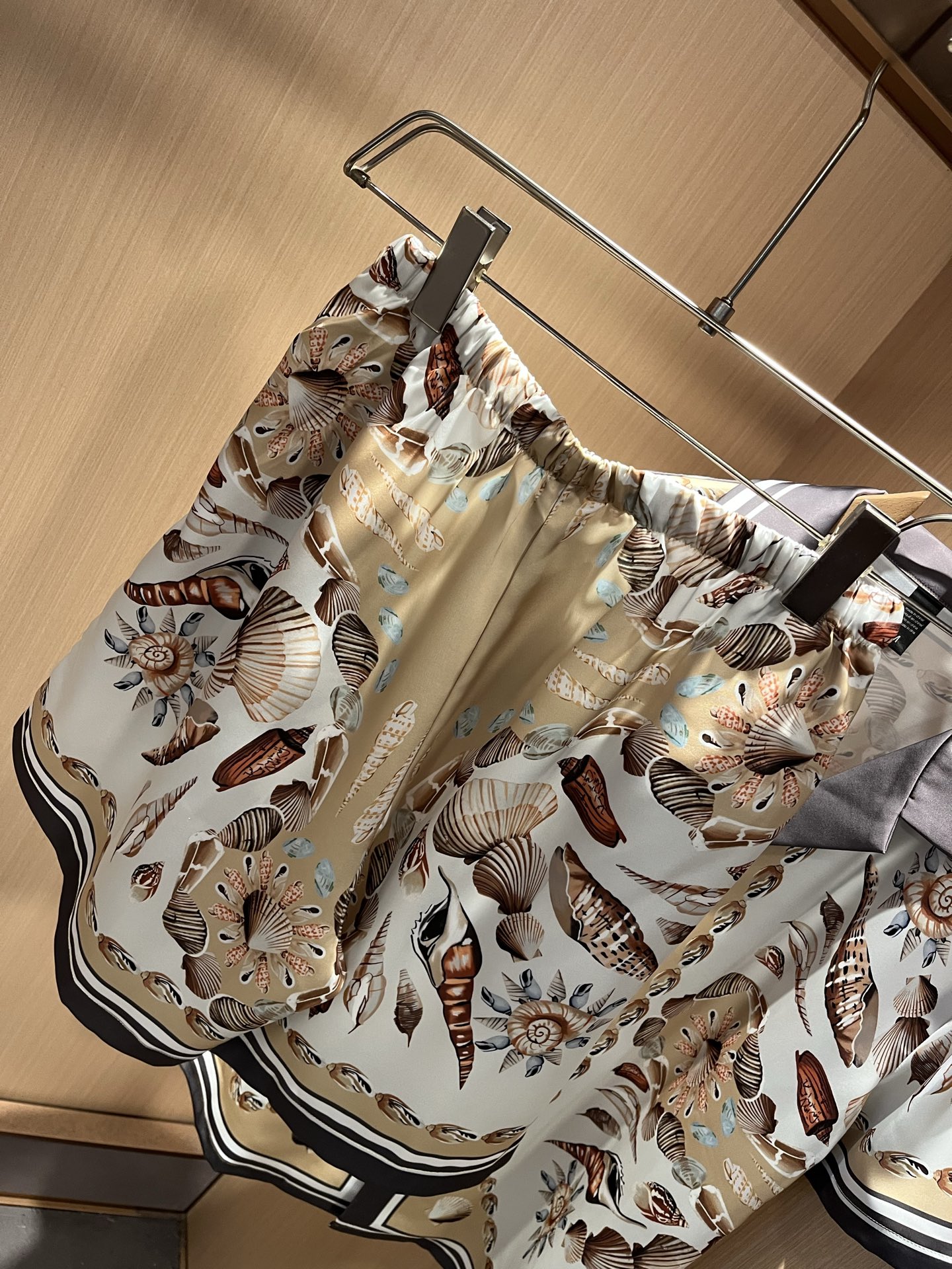 Louis Vuit*on 路易家族 2025春夏新款轻奢休闲套装，男女同款👫睡衣套装！路易家族的新高端