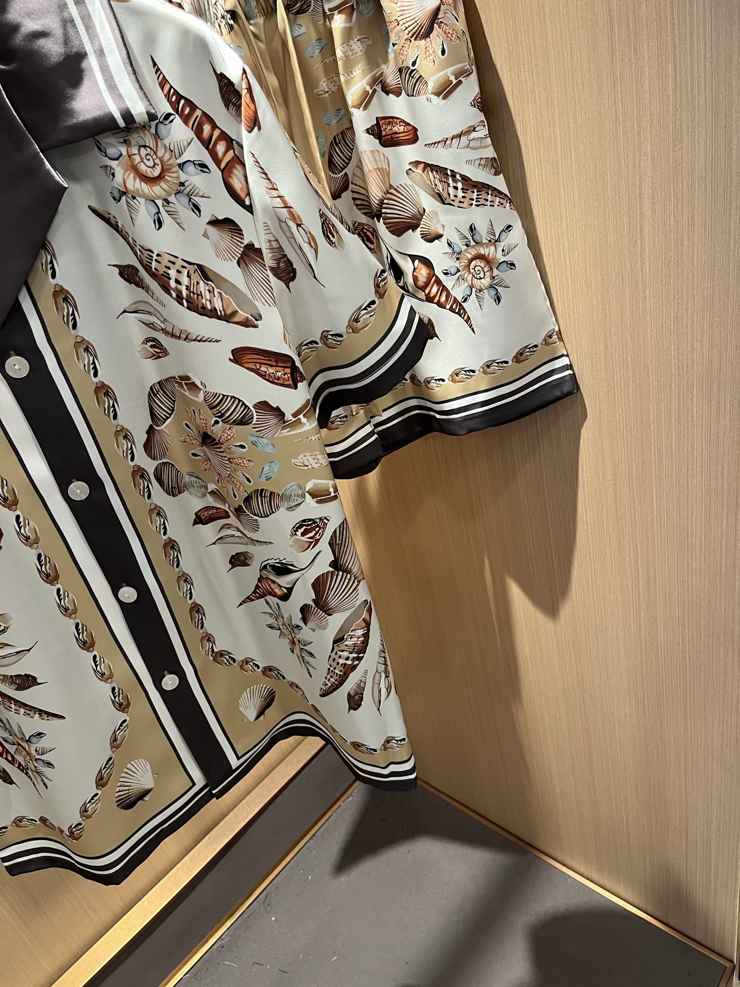 Louis Vuit*on 路易家族 2025春夏新款轻奢休闲套装，男女同款👫睡衣套装！路易家族的新高端