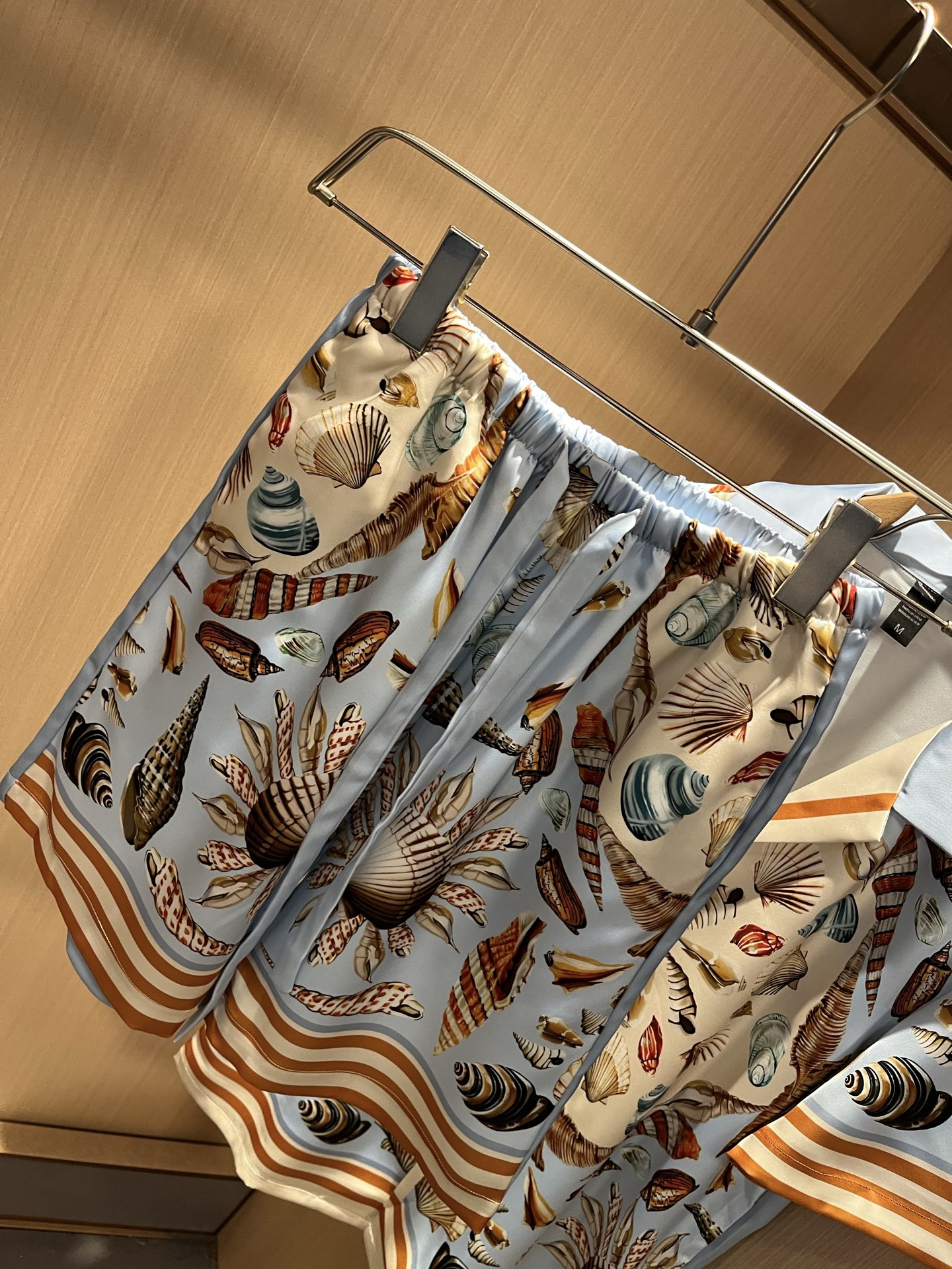 Louis Vuit*on 路易家族 2025春夏新款轻奢休闲套装，男女同款👫睡衣套装！路易家族的新高端