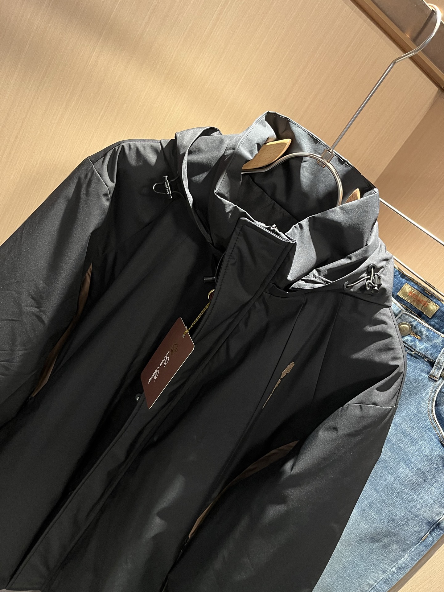 Loro Piana诺悠翩雅 2025秋冬新品男士休闲夹克外套，外贸公司订单！客供聚酯纤维材质，胸前lo