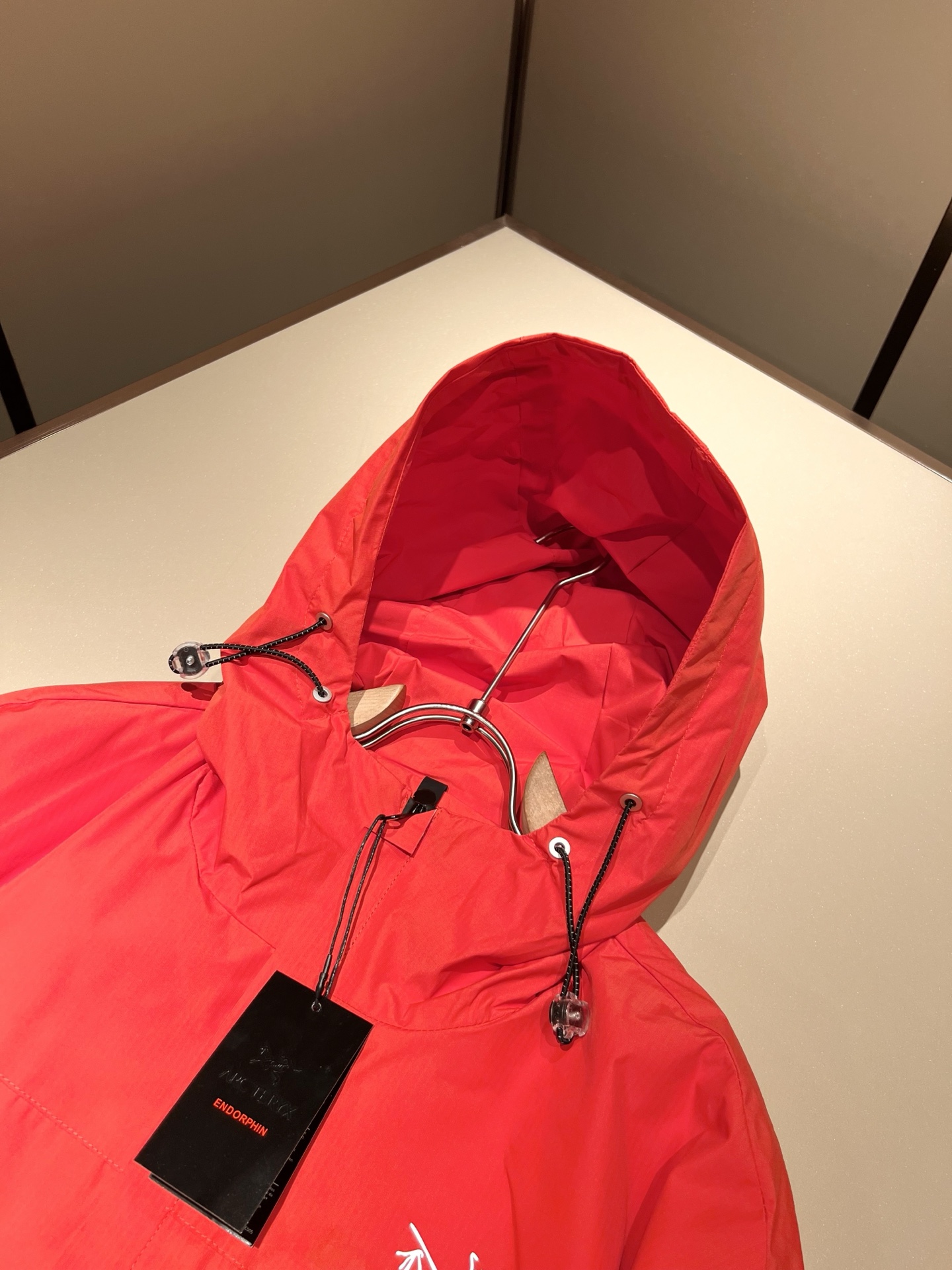 ARCTER*X始*祖鸟 2025秋冬新款男女同款👫夹克外套，户外品牌可能大家第一想到的就是加拿大鹅、始