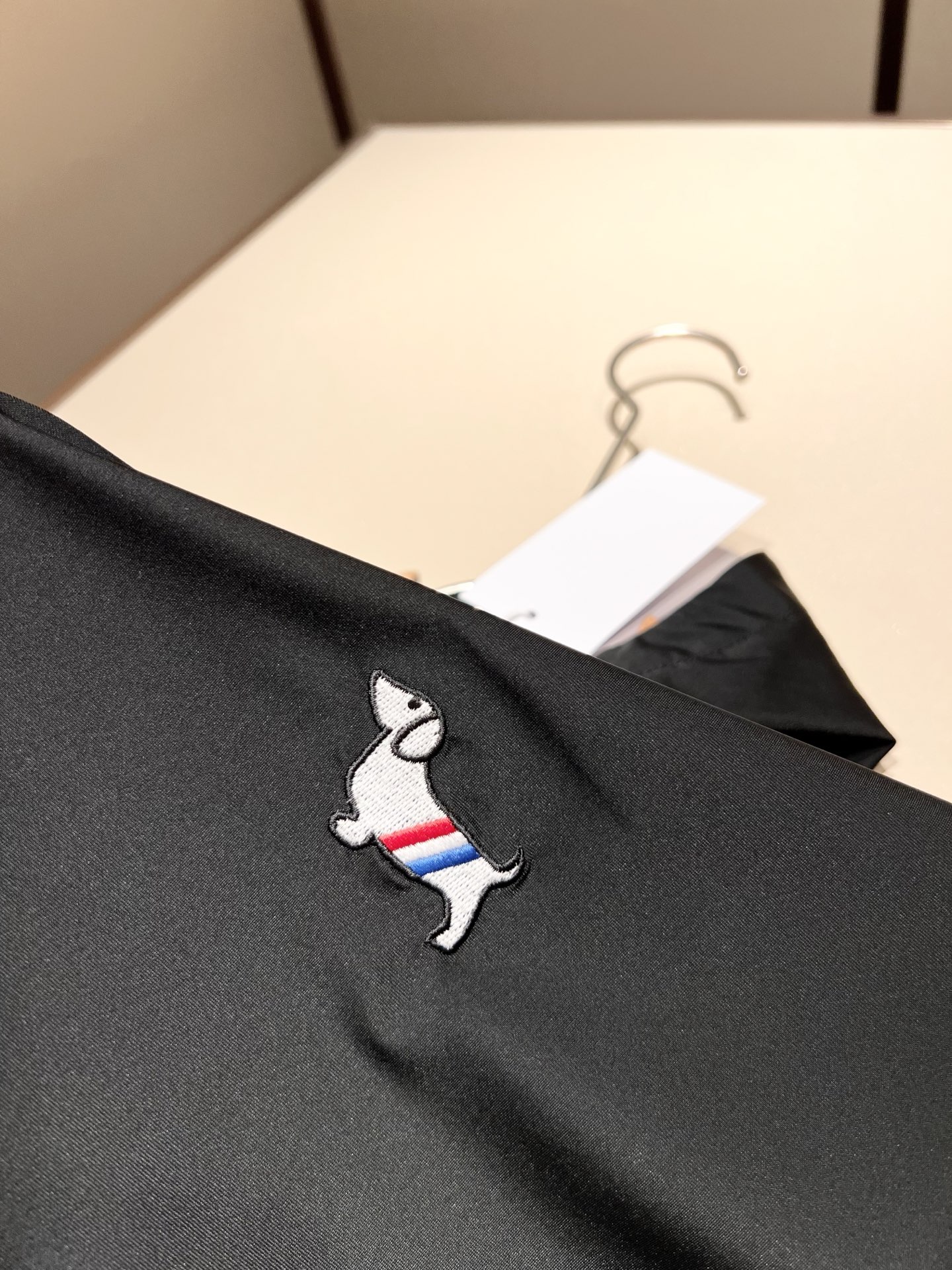 ThomBrow*e汤姆*朗2025春夏新款夹克外套！今年的专柜新品，男士超软面料帅酷爆款 防晒衣外套。