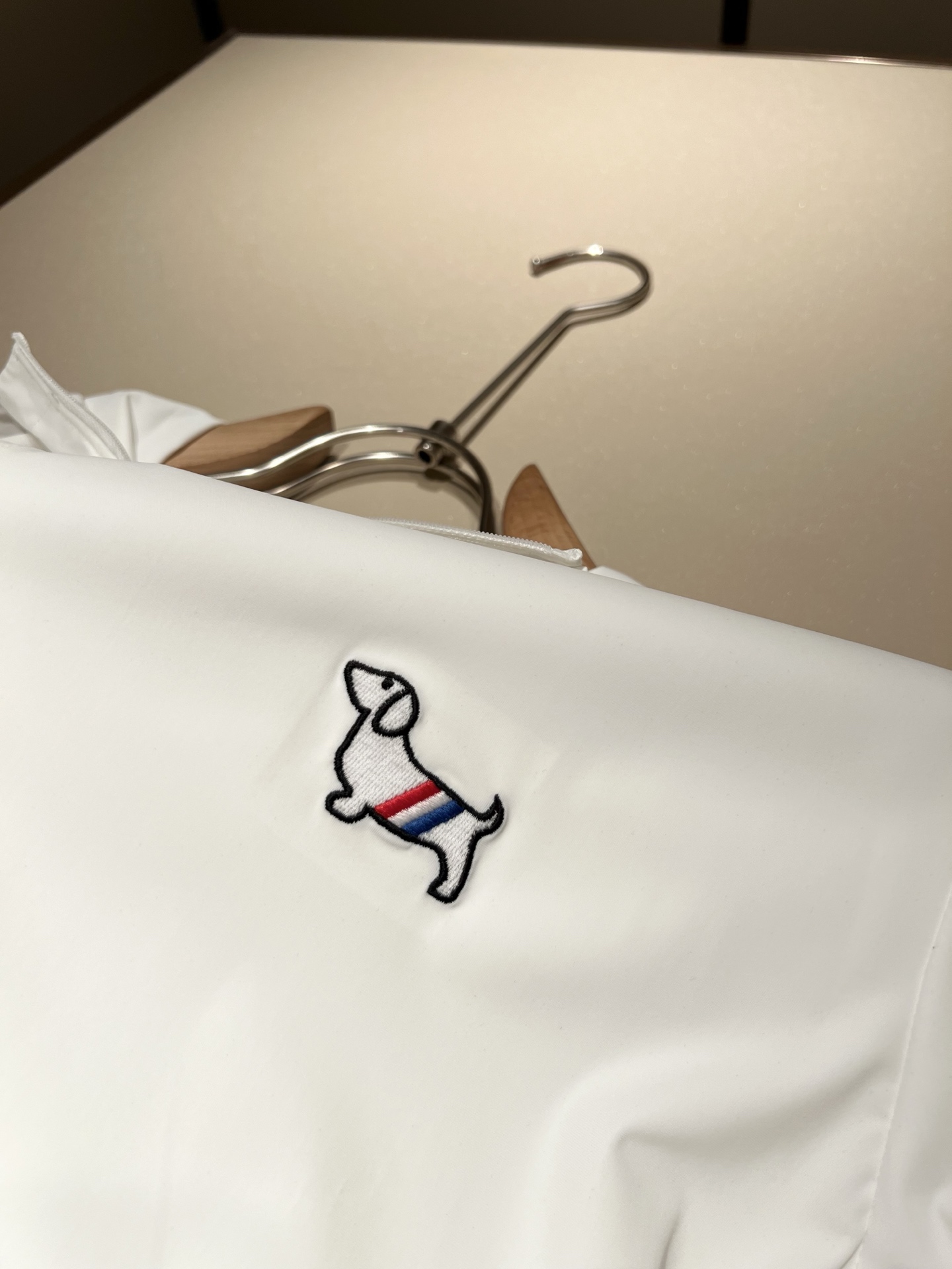 ThomBrow*e汤姆*朗2025春夏新款夹克外套！今年的专柜新品，男士超软面料帅酷爆款 防晒衣外套。