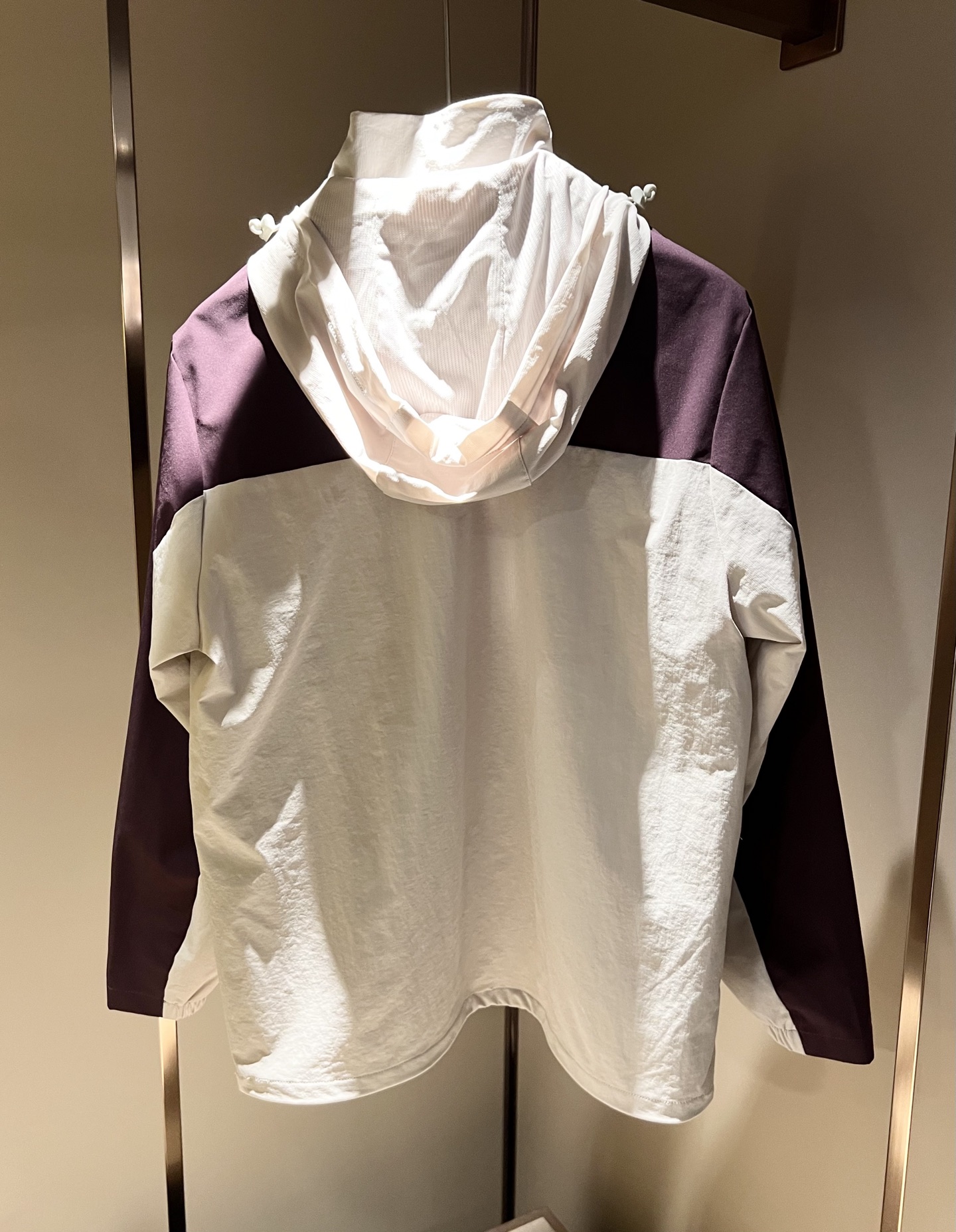 ARCTER*X始*祖鸟 2025秋冬新款男女同款👫夹克外套，户外品牌可能大家第一想到的就是加拿大鹅、始