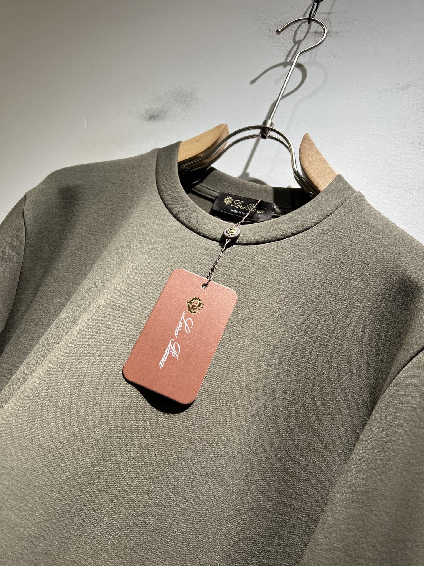 Loro Piana诺悠翩雅 2025秋冬新品男士卫衣，外贸公司订单！客供婴儿绒棉材质，经典的专有织物之