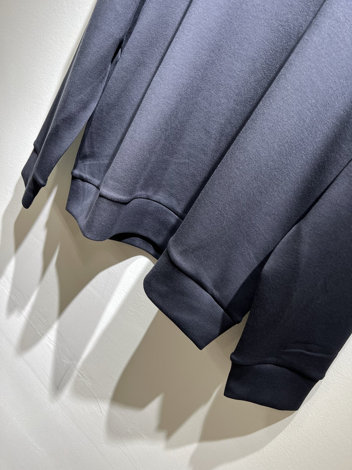 Loro Piana诺悠翩雅 2025秋冬新品男士卫衣，外贸公司订单！客供婴儿绒棉材质，经典的专有织物之