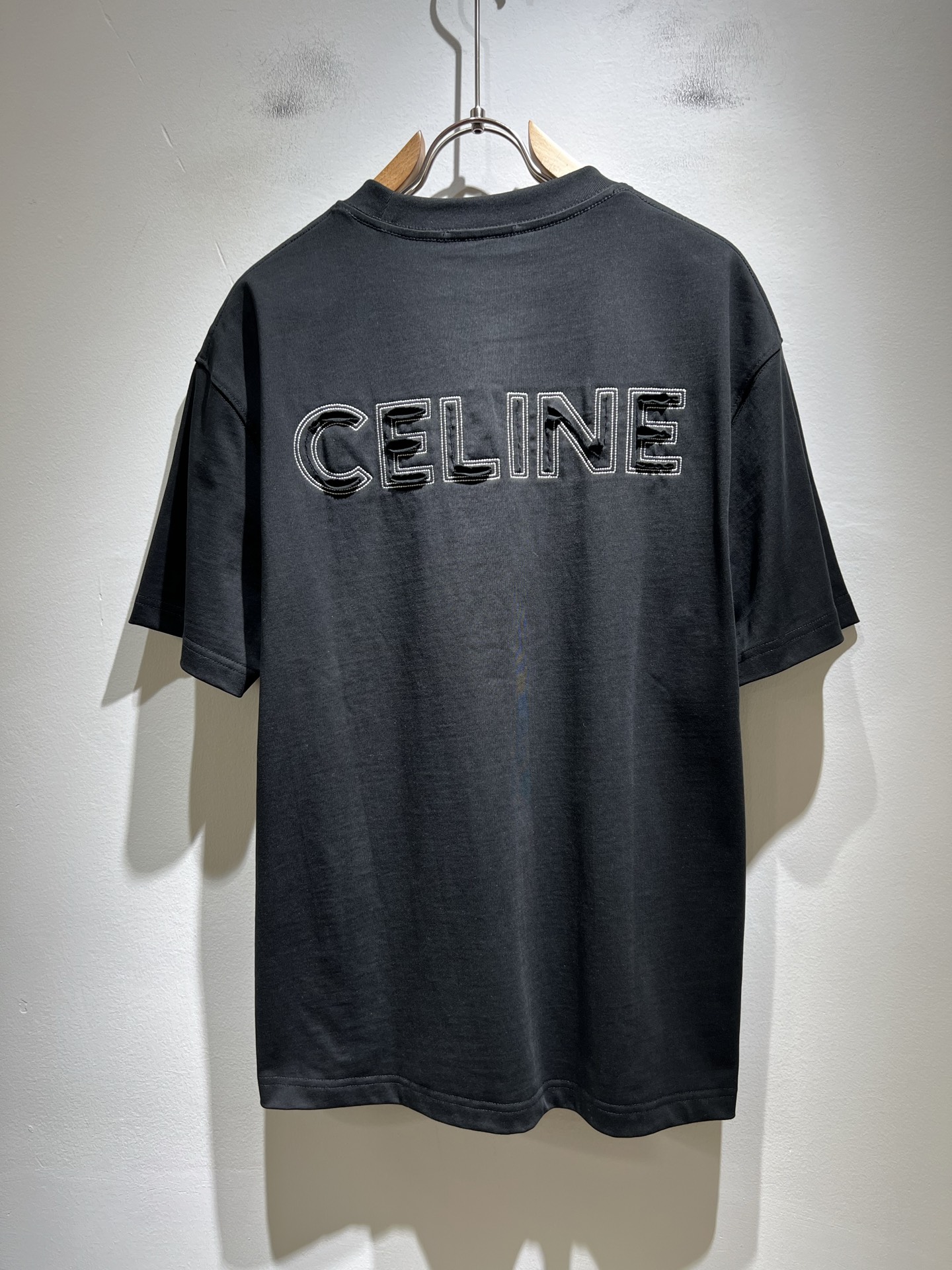 CELIN*瑟琳 2025春夏新款时尚休闲圆领短袖T恤，经典男女同款情侣👫短袖T恤衫！贸易公司渠道稀出，