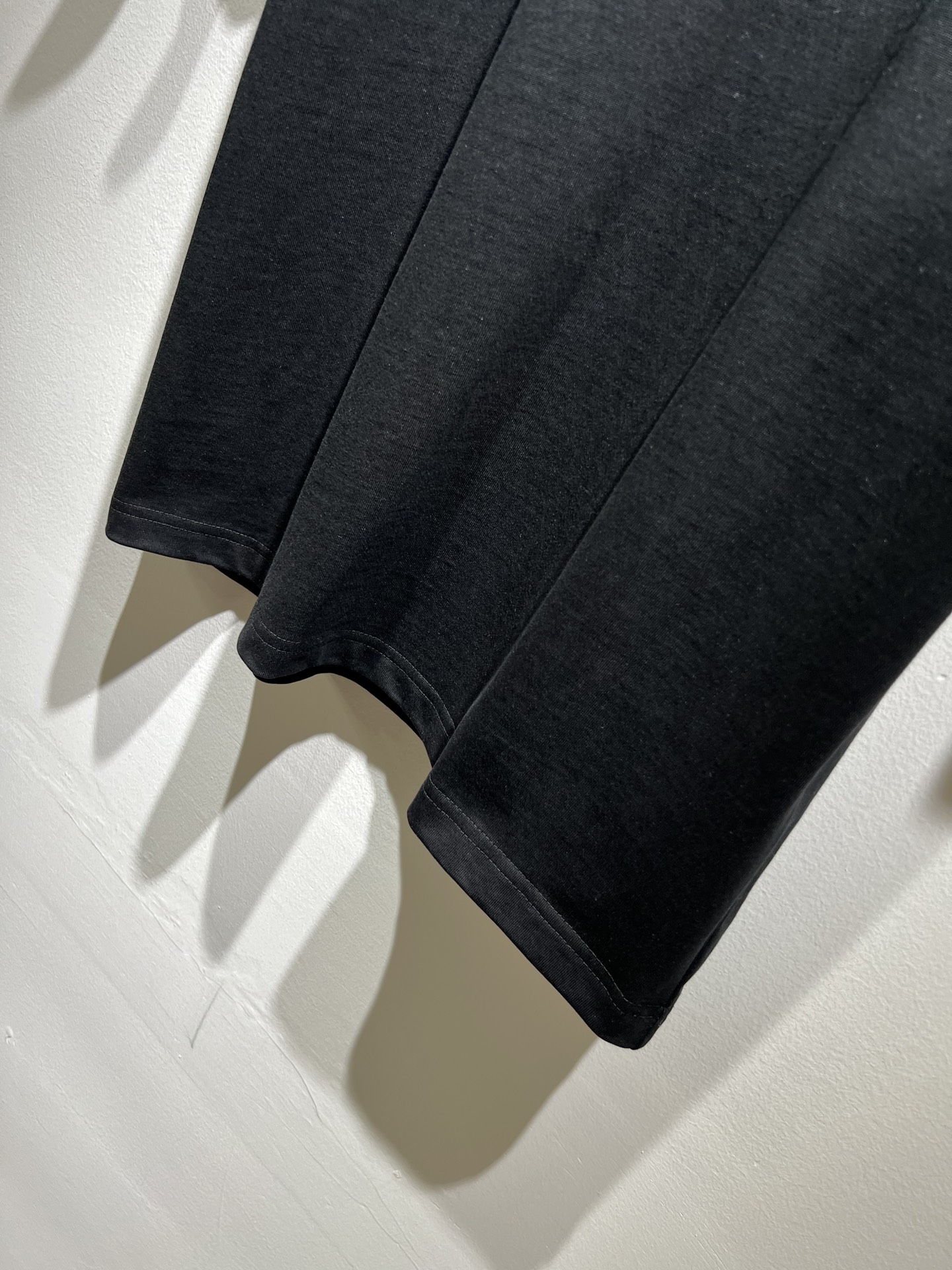 CELIN*瑟琳 2025春夏新款时尚休闲圆领短袖T恤，经典男女同款情侣👫短袖T恤衫！贸易公司渠道稀出，