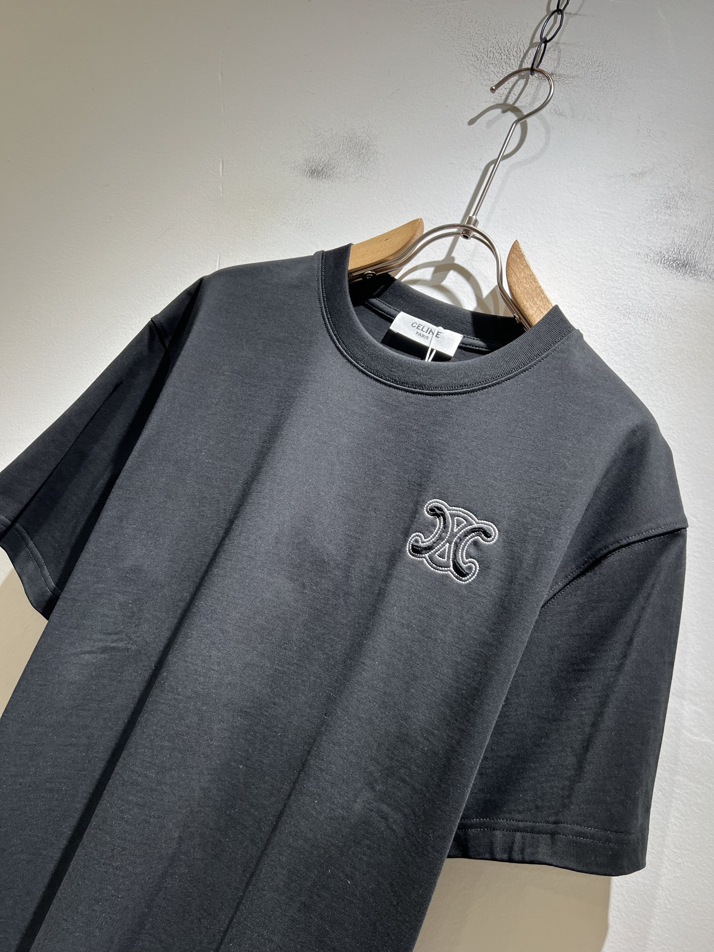 CELIN*瑟琳 2025春夏新款时尚休闲圆领短袖T恤，经典男女同款情侣👫短袖T恤衫！贸易公司渠道稀出，