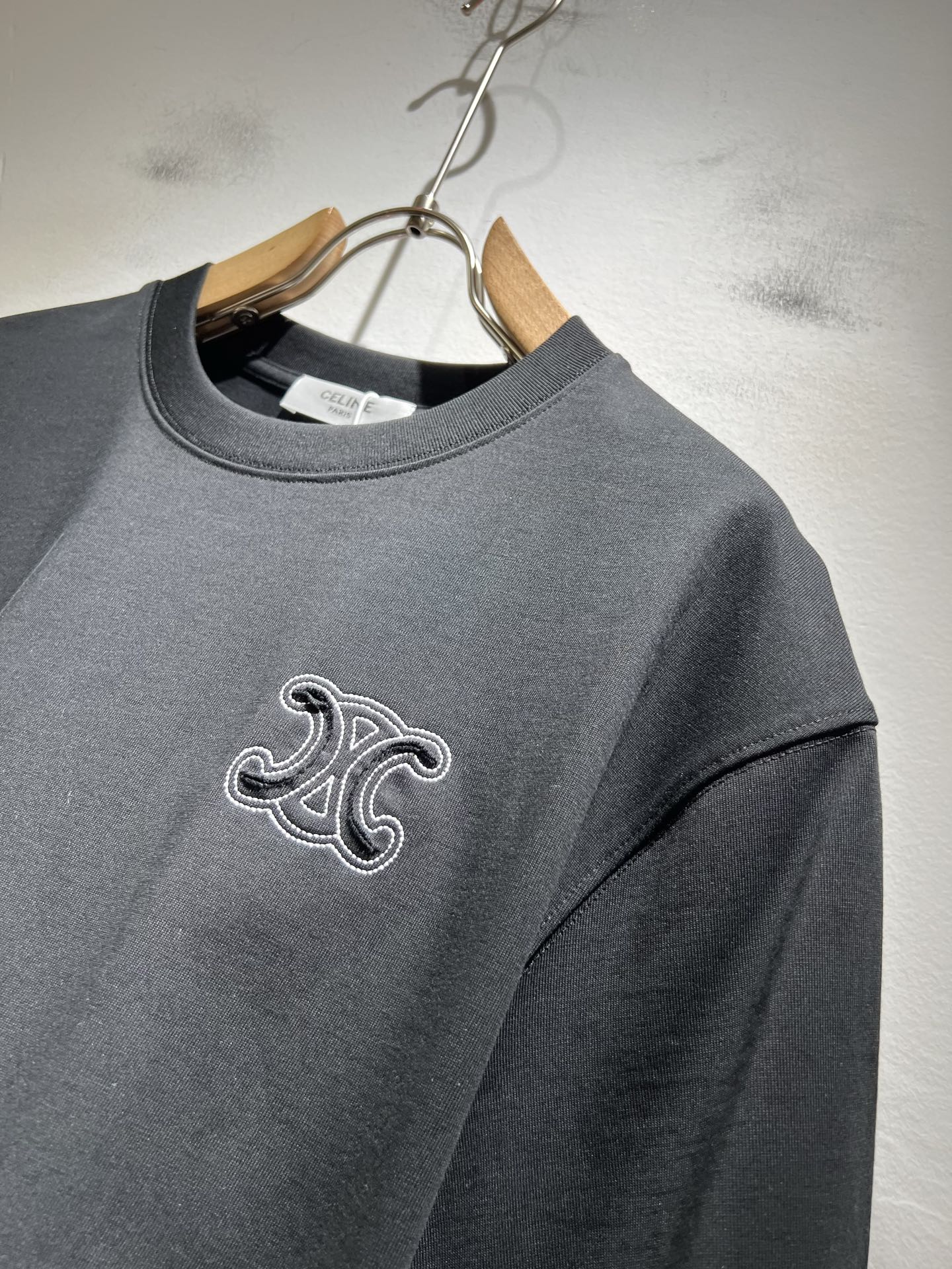 CELIN*瑟琳 2025春夏新款时尚休闲圆领短袖T恤，经典男女同款情侣👫短袖T恤衫！贸易公司渠道稀出，