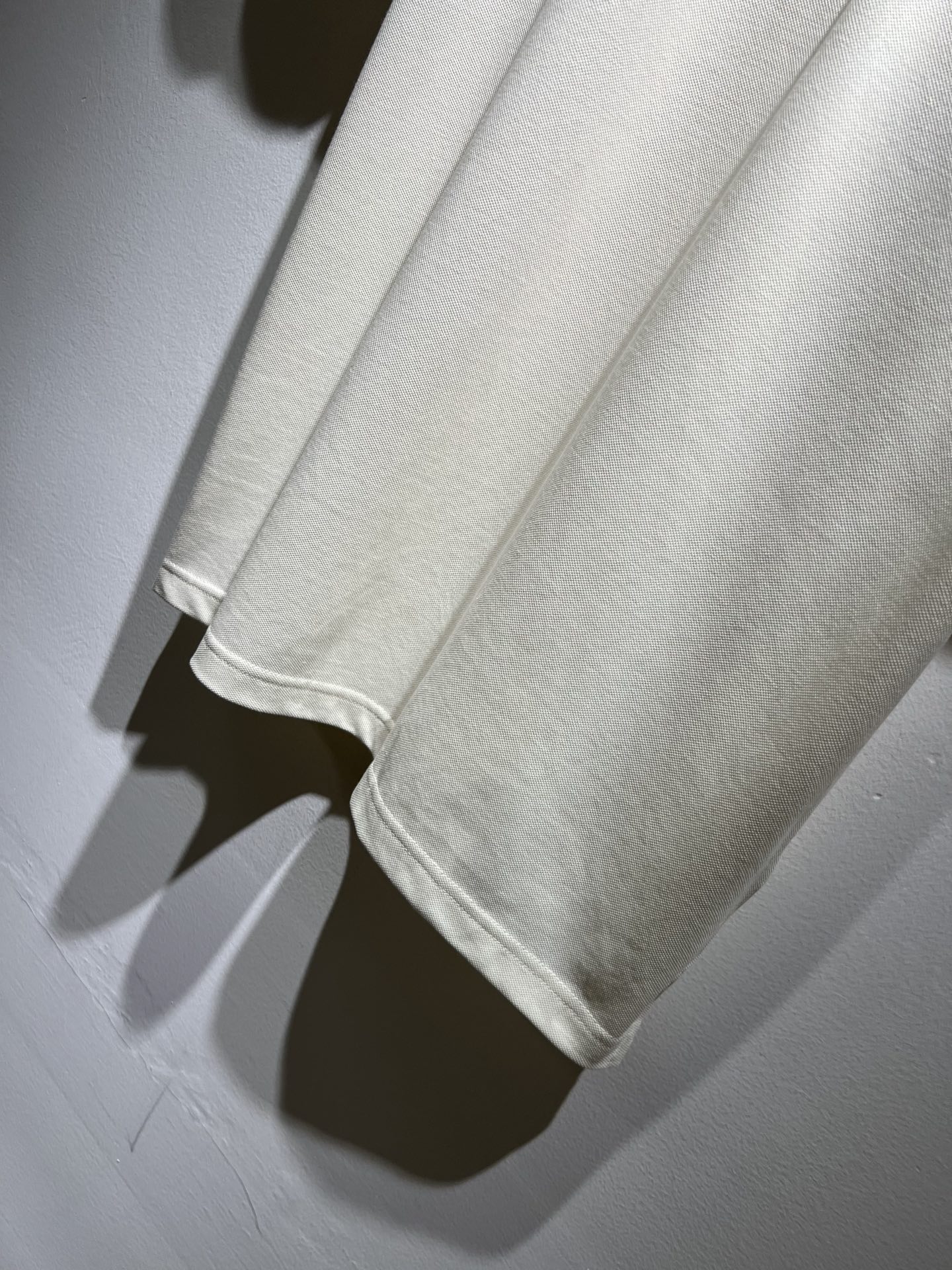 FEN 芬*迪2025春夏新款短袖Polo衫！净版百搭不限制年龄，胸前logo图案压胶工艺设计！无论你是