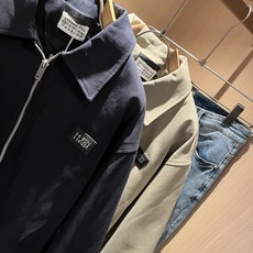 马吉拉 maison margiel 2025秋冬新款男女同款👫休闲夹克外套,专柜同步发售!定制专属面料 马吉拉 maison margiel 2025秋冬新款男女同款👫休闲夹克外套,专柜同步发售!定制专属面料