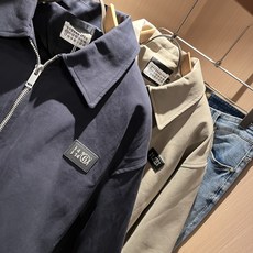 马吉拉 maison margiel 2025秋冬新款男女同款👫休闲夹克外套,专柜同步发售!定制专属面料 马吉拉 maison margiel 2025秋冬新款男女同款👫休闲夹克外套,专柜同步发售!定制专属面料