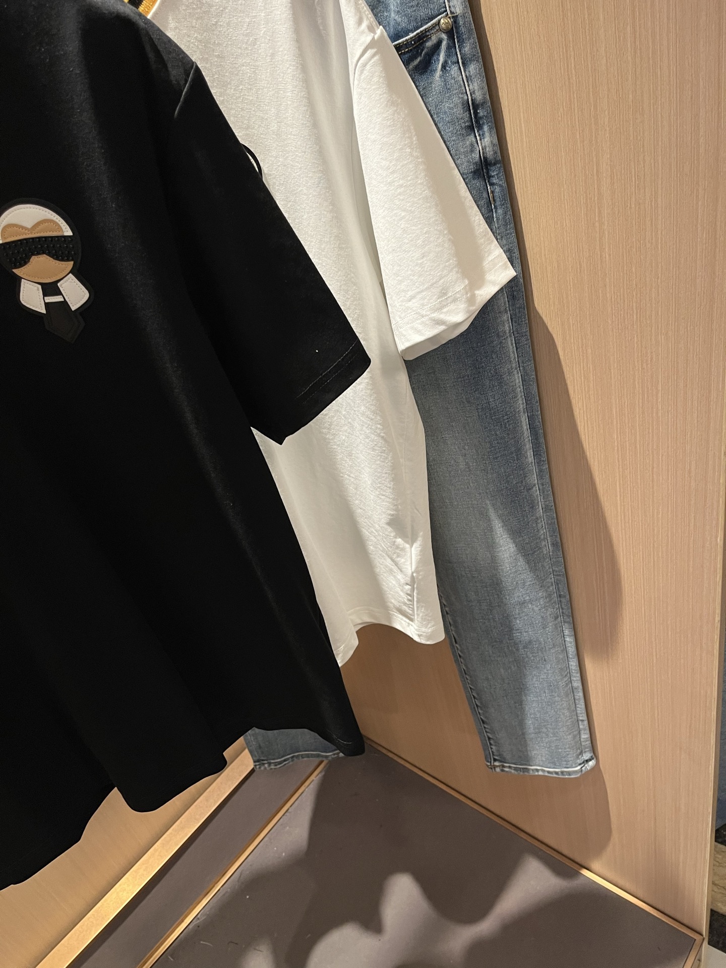 FEN*I 芬*迪2025春夏新款FD家族FF男女同款👫短袖T恤，男女同款👫百搭极简短袖。意大利原厂订单