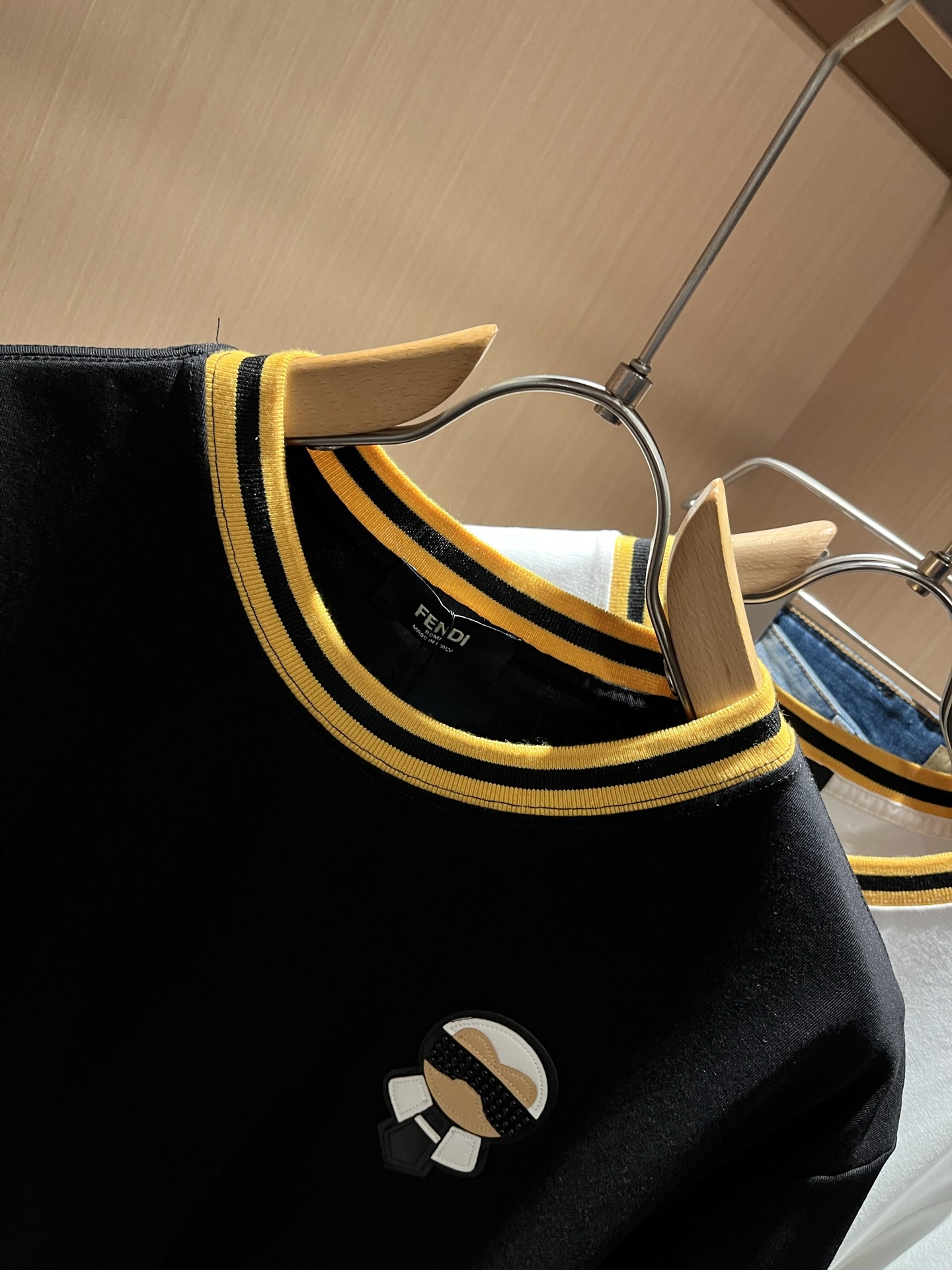 FEN*I 芬*迪2025春夏新款FD家族FF男女同款👫短袖T恤，男女同款👫百搭极简短袖。意大利原厂订单