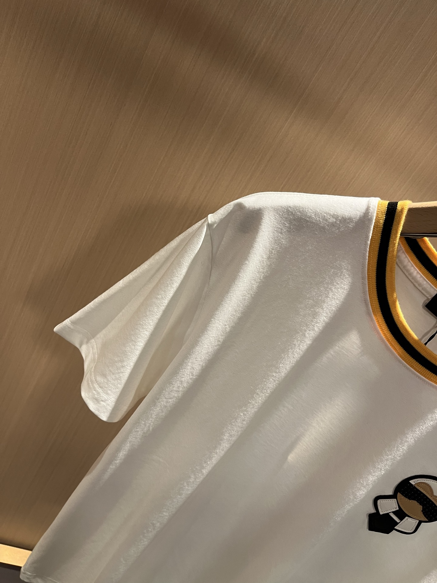 FEN*I 芬*迪2025春夏新款FD家族FF男女同款👫短袖T恤，男女同款👫百搭极简短袖。意大利原厂订单