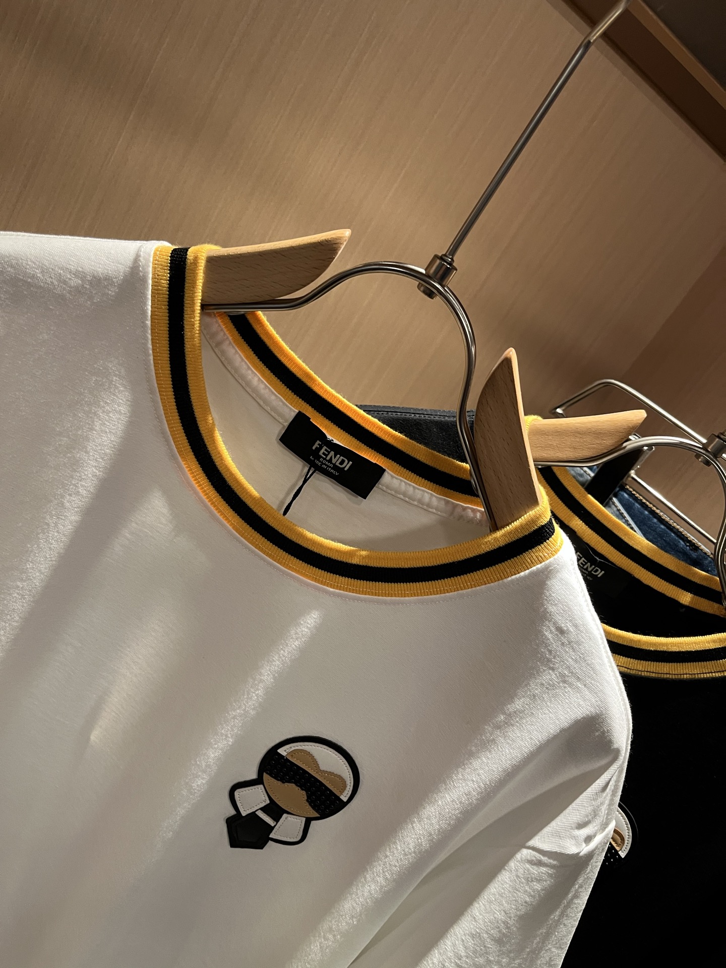 FEN*I 芬*迪2025春夏新款FD家族FF男女同款👫短袖T恤，男女同款👫百搭极简短袖。意大利原厂订单