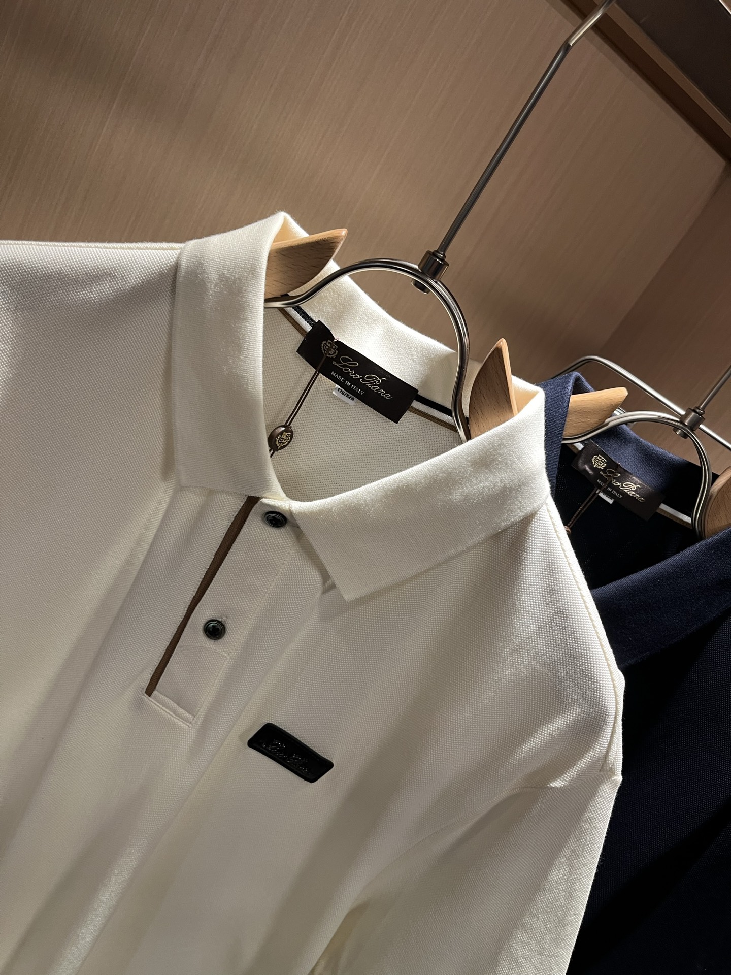 Loro Piana诺悠翩雅 2025春夏男士Polo衫，最新的贸易订单短袖T恤，全品相！！网红款！采用